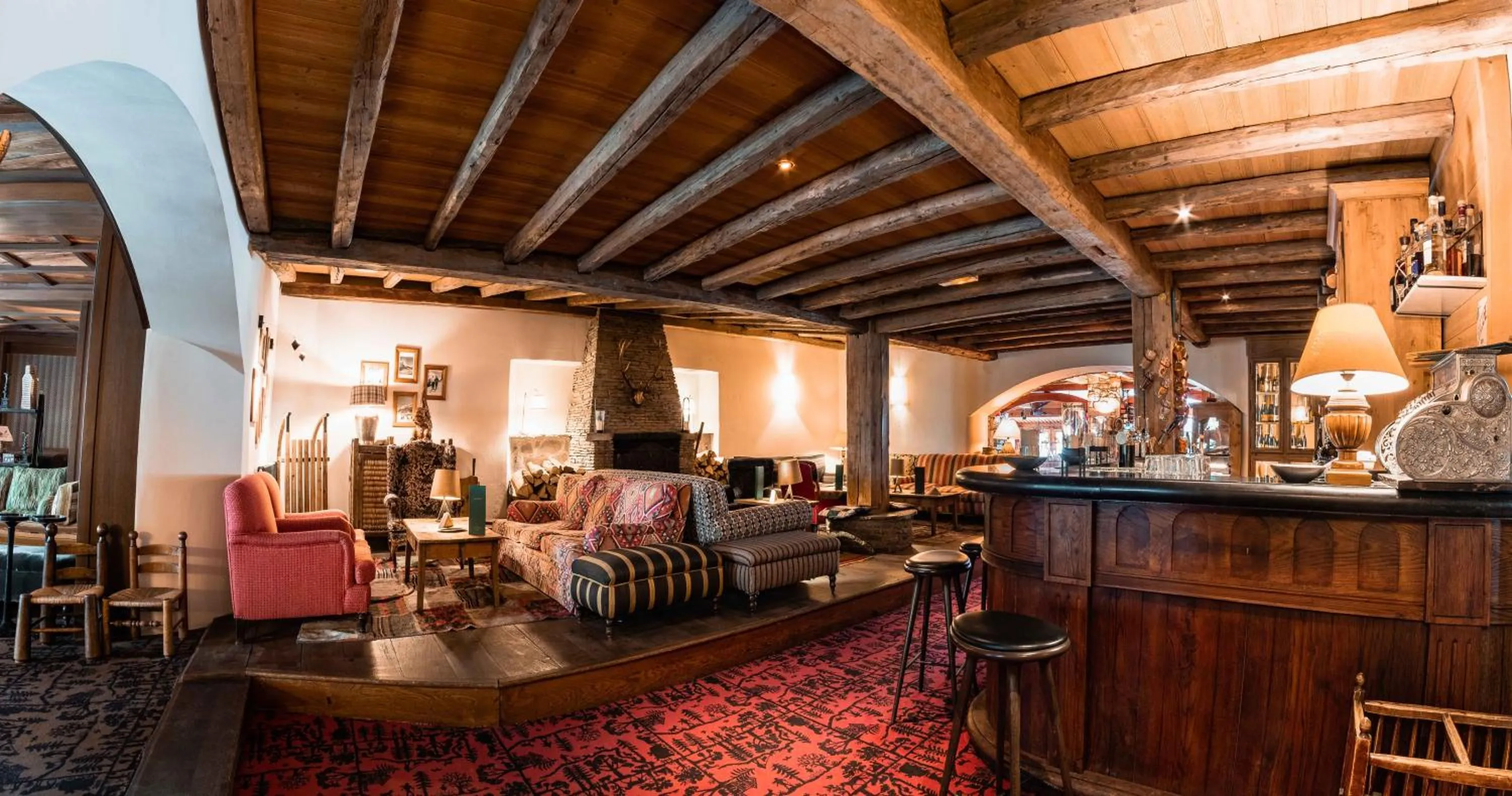 Lounge or bar in Hôtel LE BLIZZARD