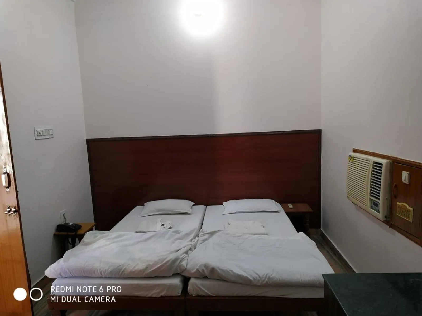 Bed in BOBY HOME STAY "BOBY MANSION" Jaipur