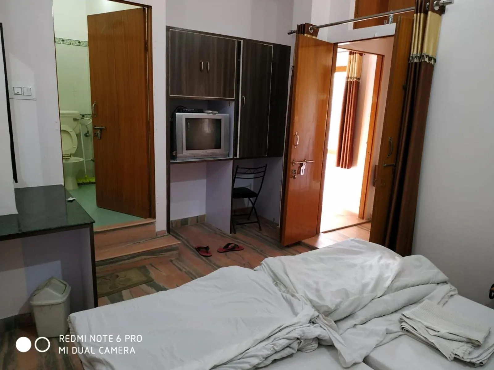 Bed in BOBY HOME STAY "BOBY MANSION" Jaipur