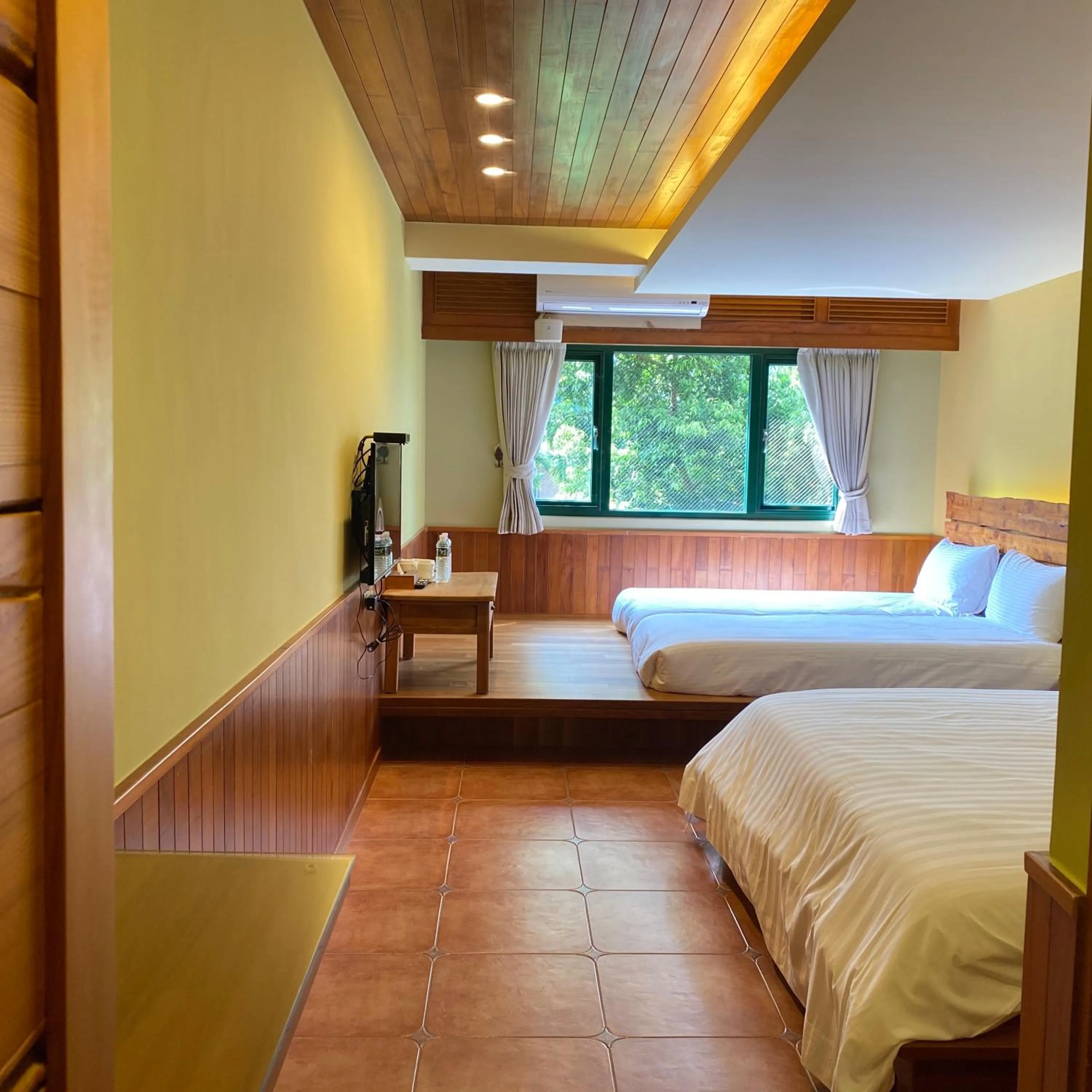 Bed in Hinoki House