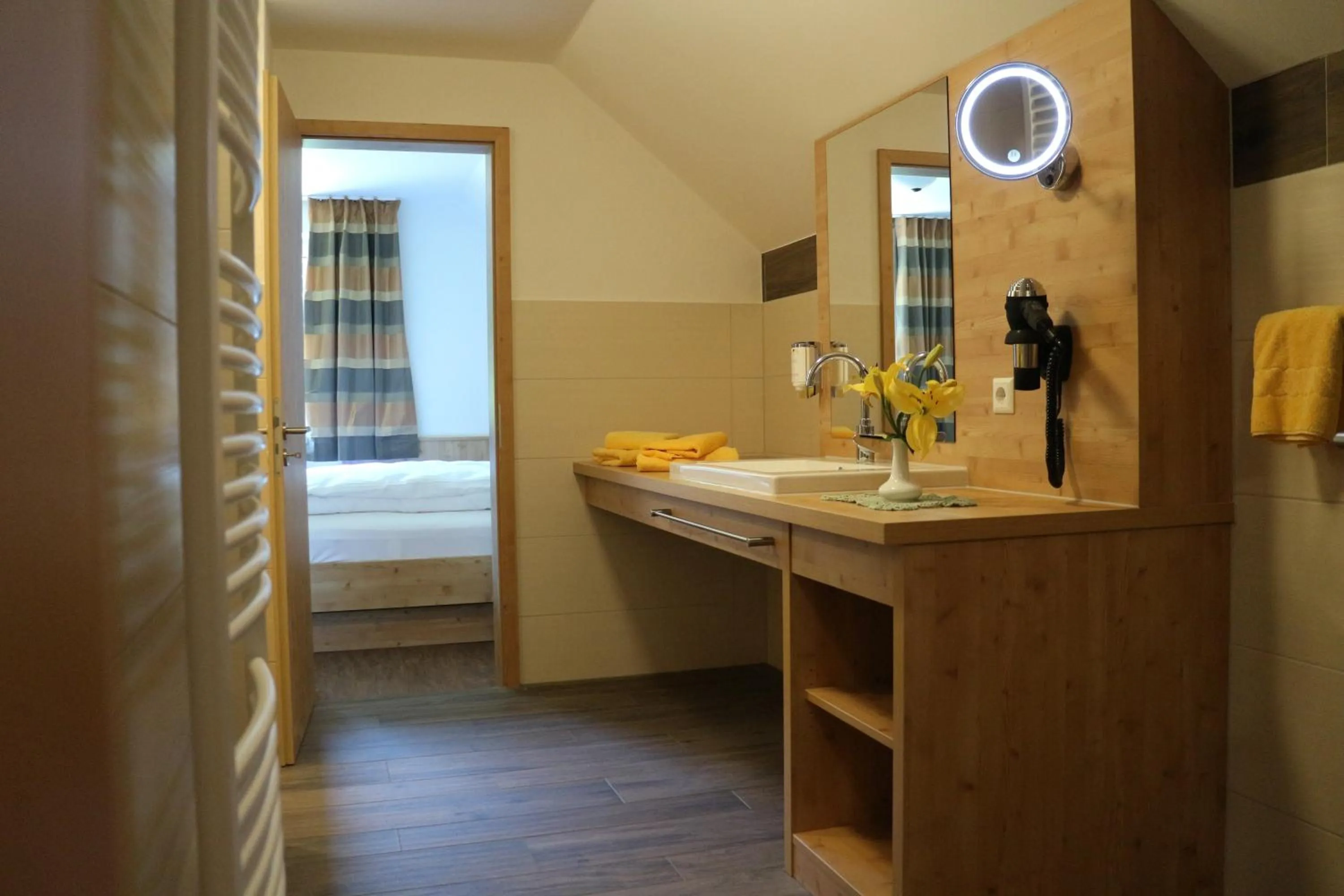 Bathroom, Bed in Landgasthof Adler Pelzmühle