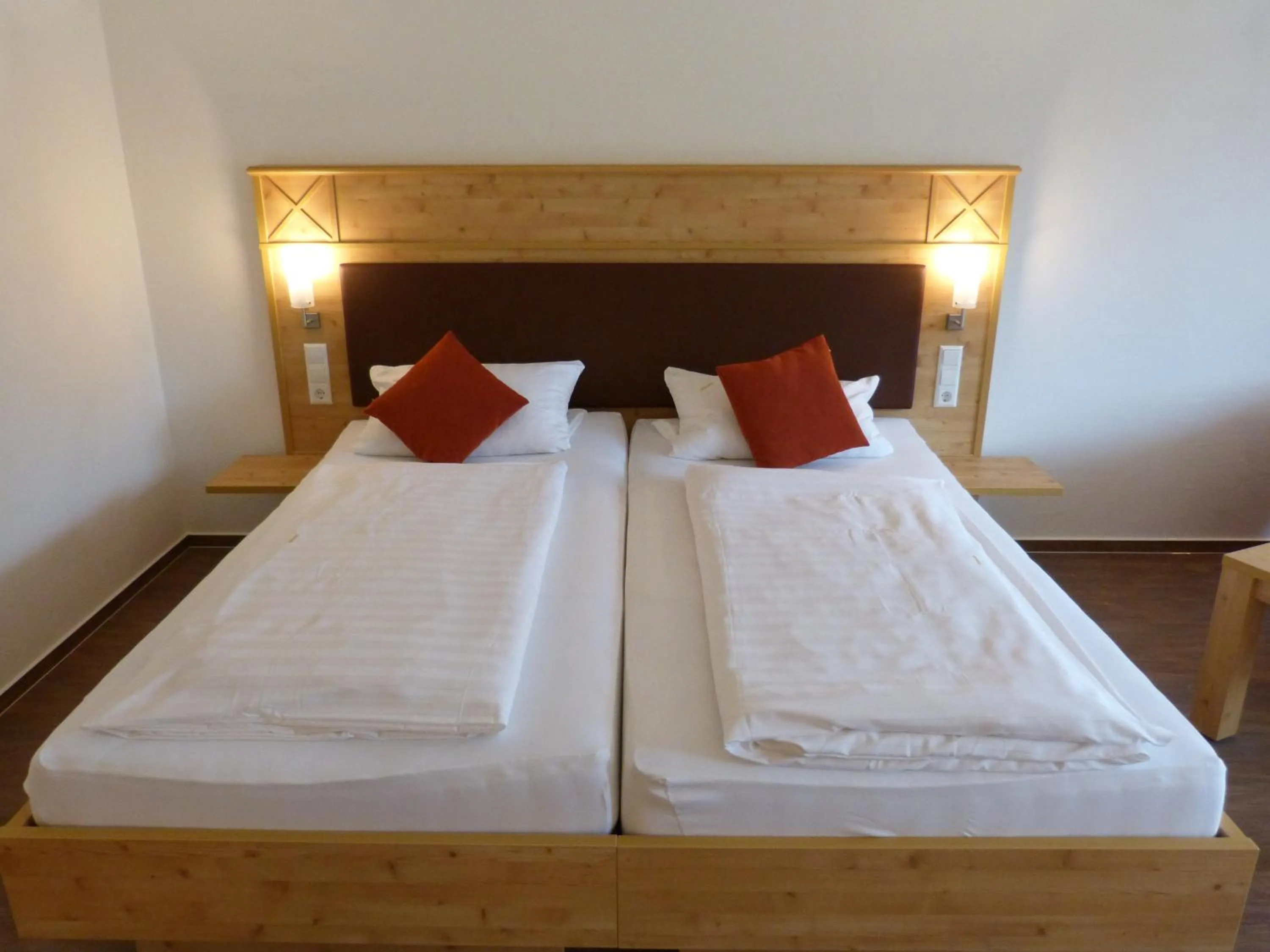 Bed in Landgasthof Adler Pelzmühle