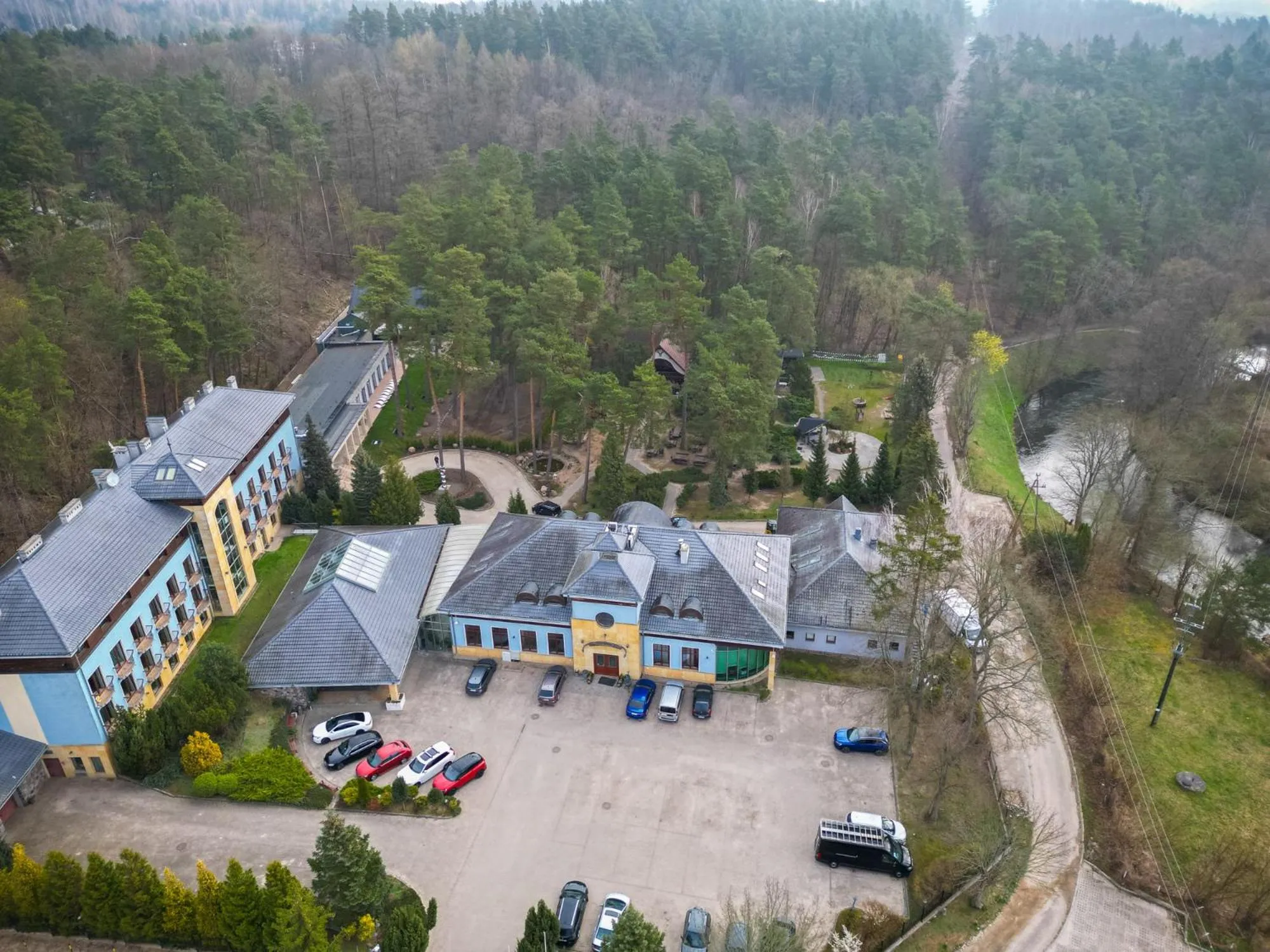 Property building in 4 Pory Roku Resort Sauna & Spa