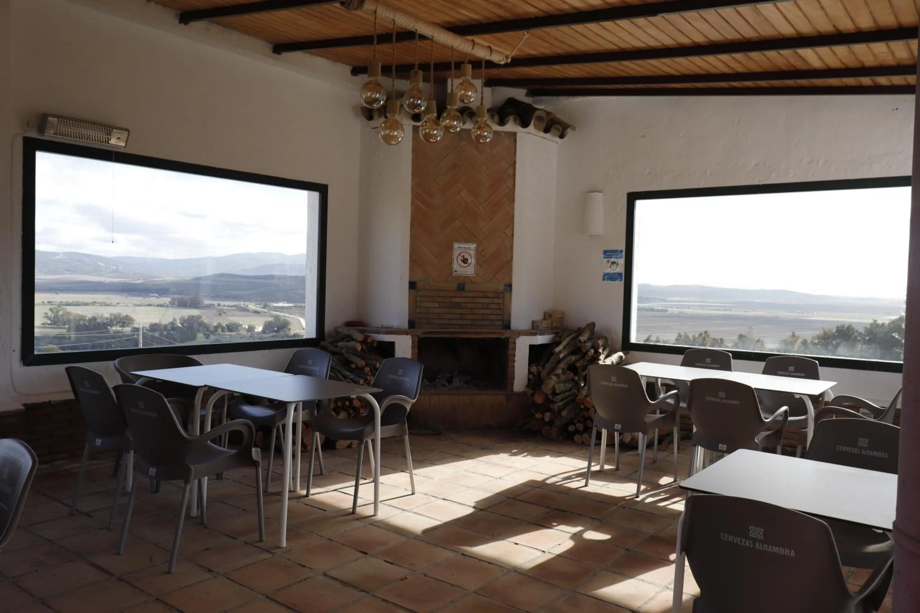 Balcony/Terrace in Hostal Restaurante Benalup Golf