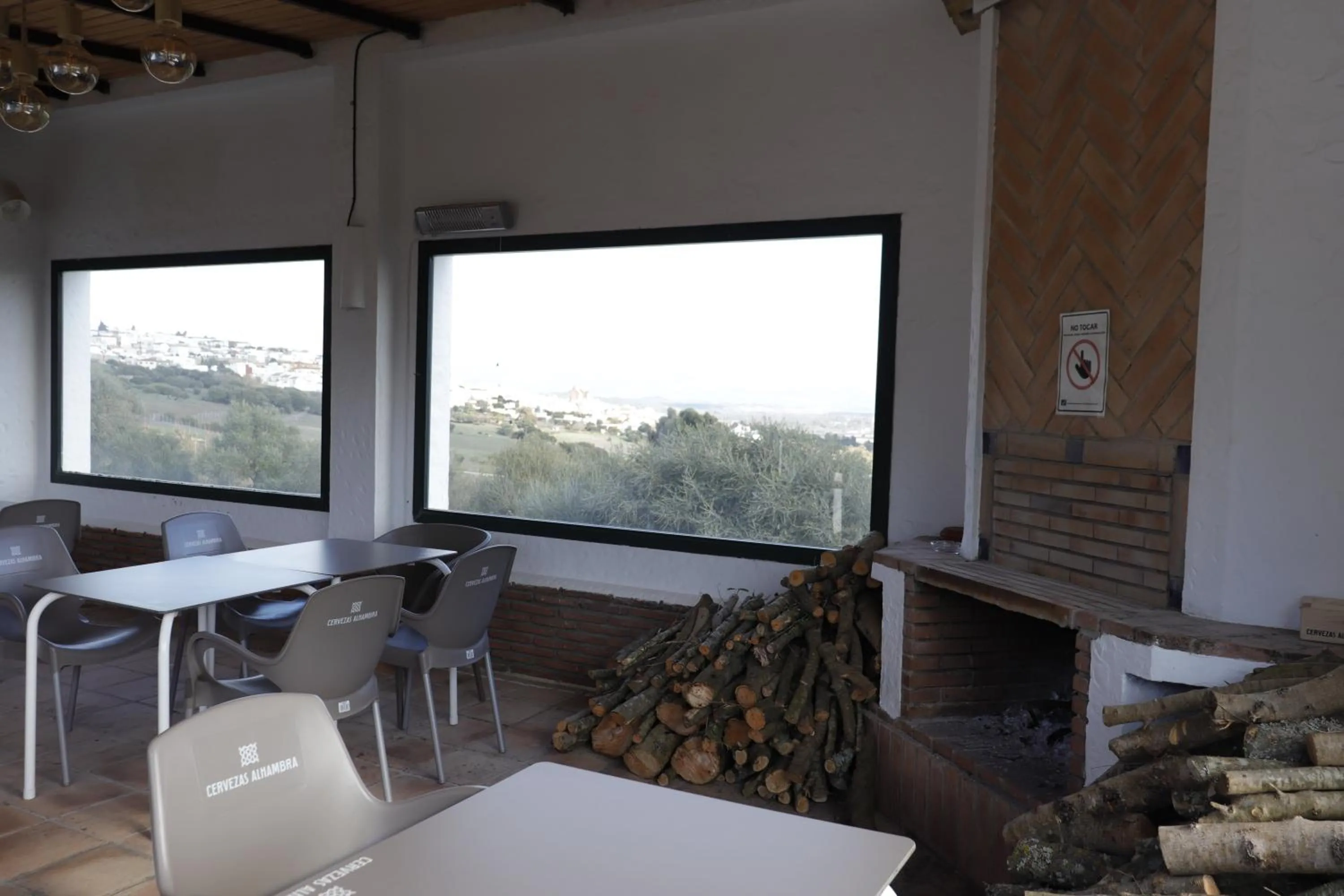 Balcony/Terrace in Hostal Restaurante Benalup Golf