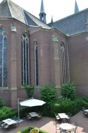 Patio in Hotel Josten