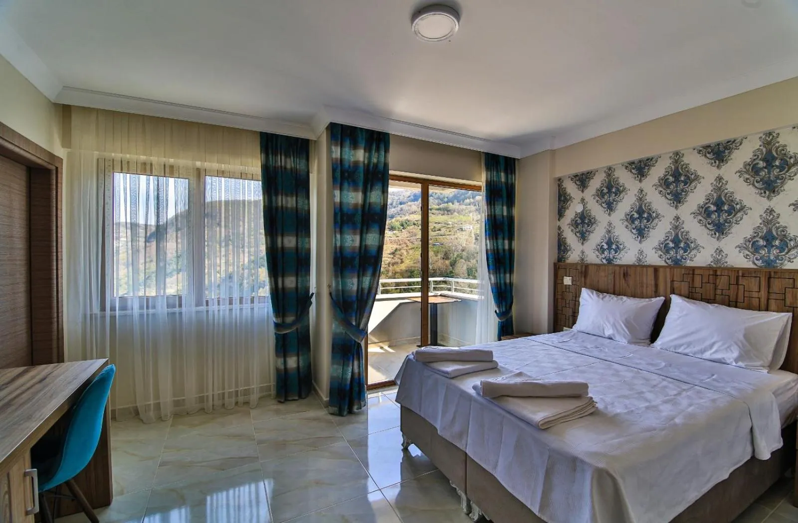 Bed in Amasra Sunrise Otel