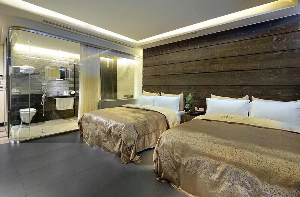 Photo of the whole room, Bed in Lakeview Homestay