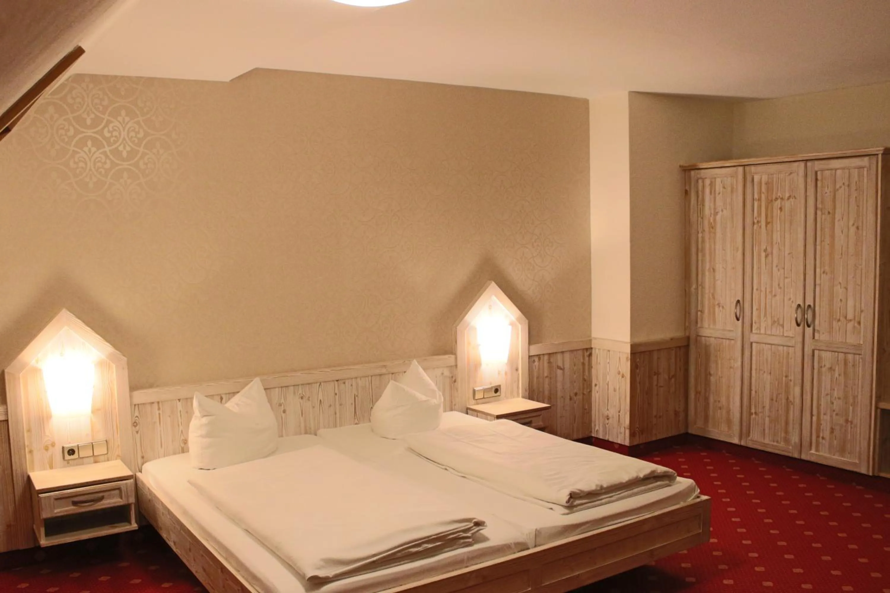 Decorative detail, Bed in Central-Hotel