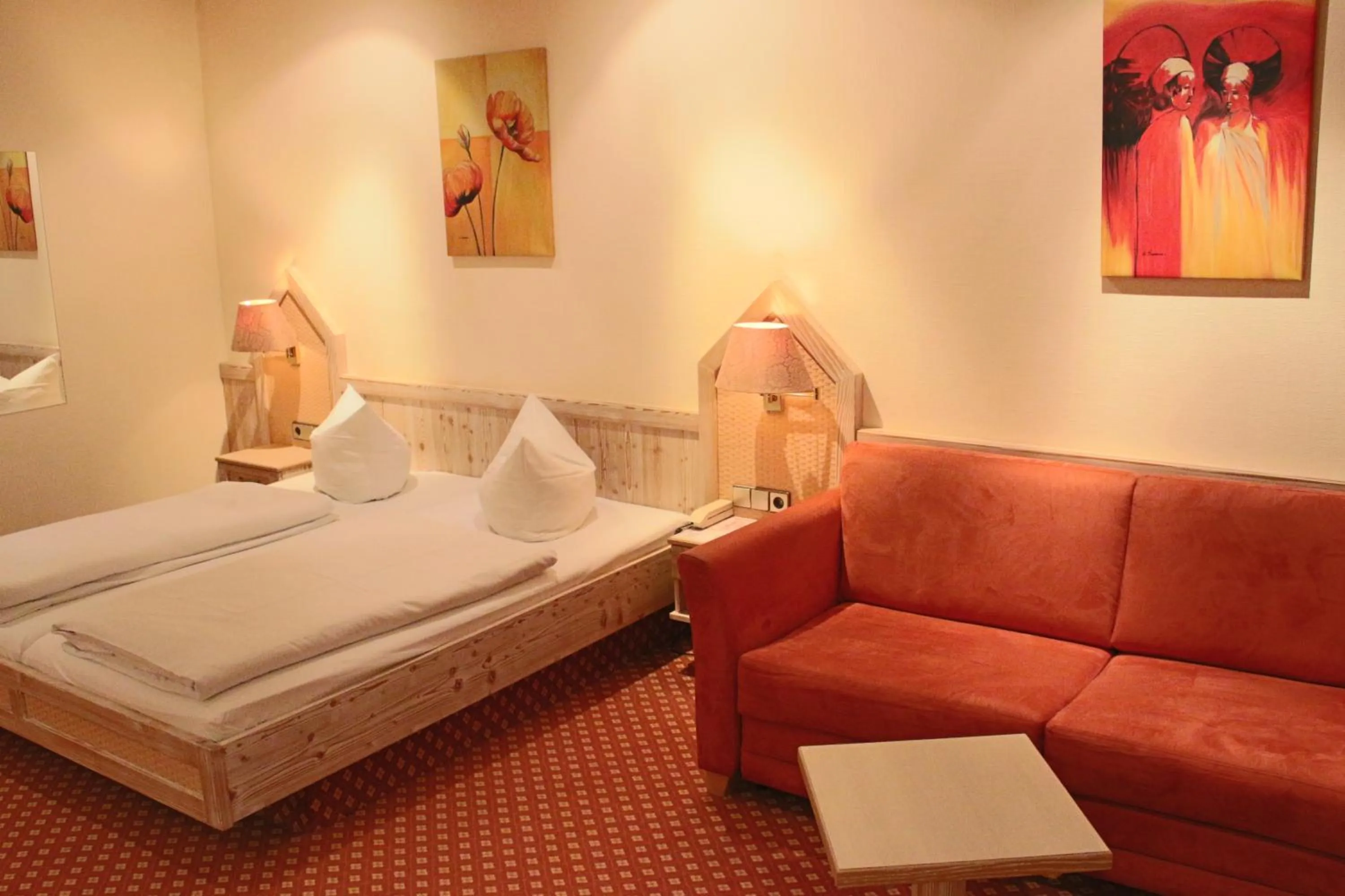 Decorative detail, Bed in Central-Hotel