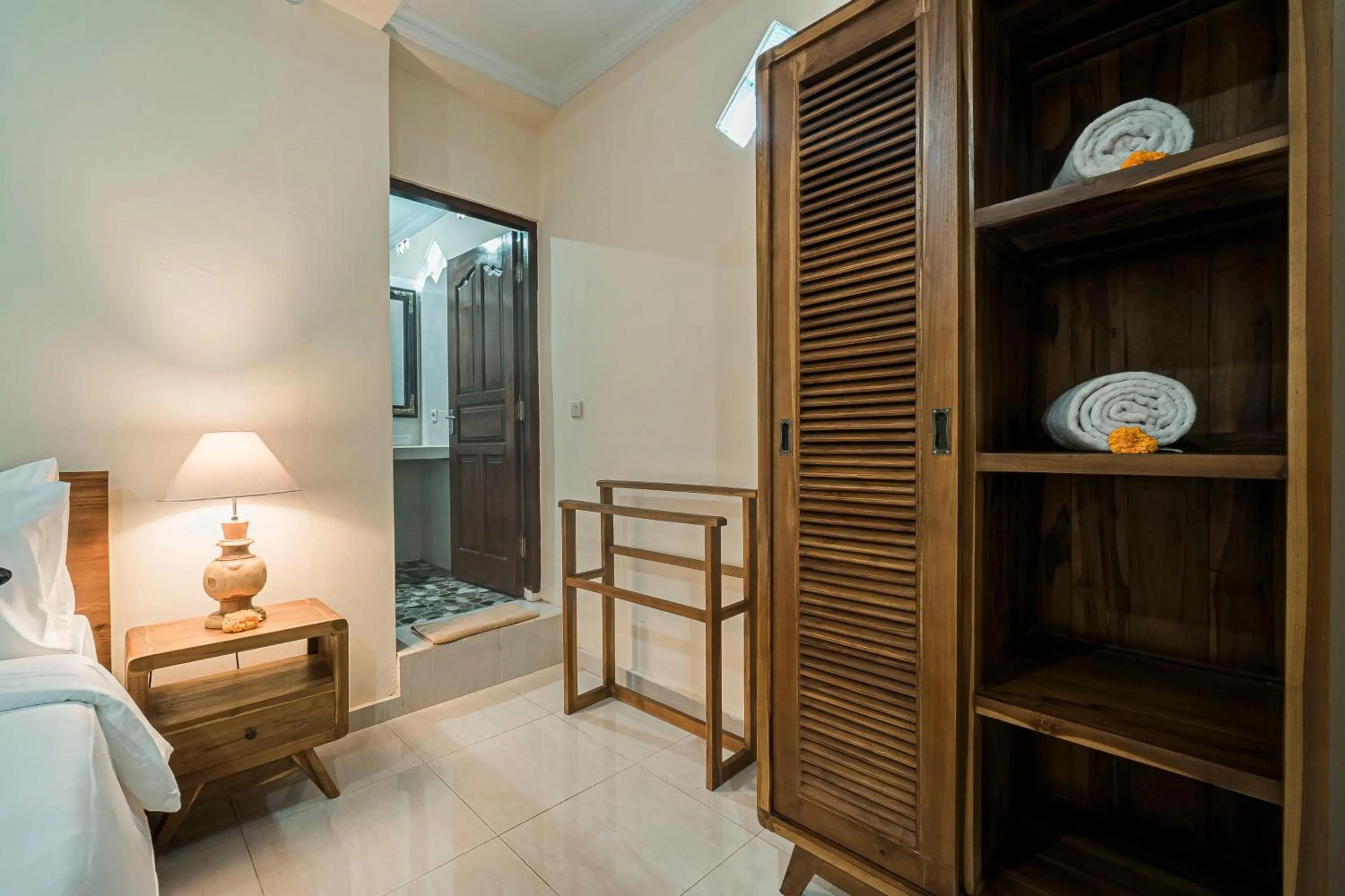 wardrobe, Bed in Vaneka Garden House