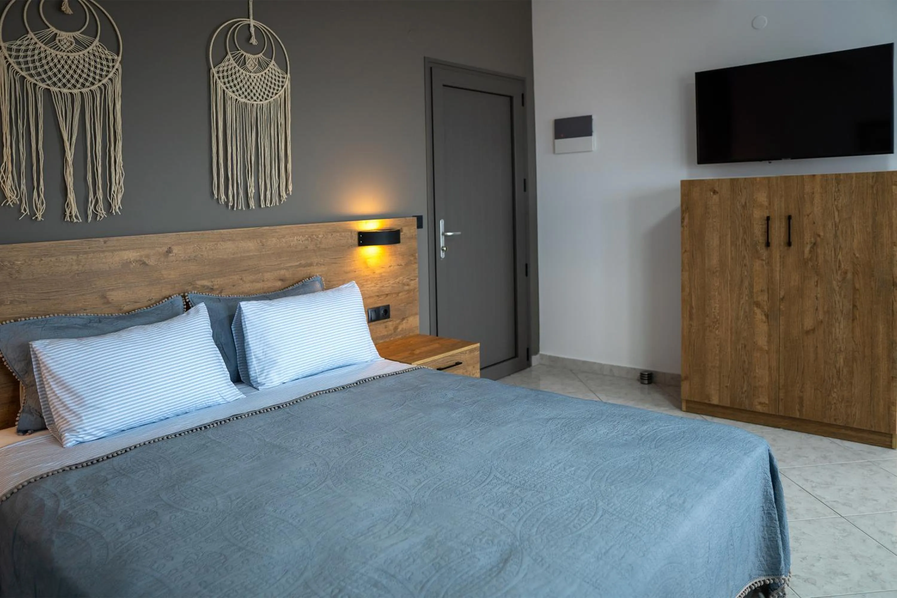 Bed in Sea View Apartment Grek Nea 3