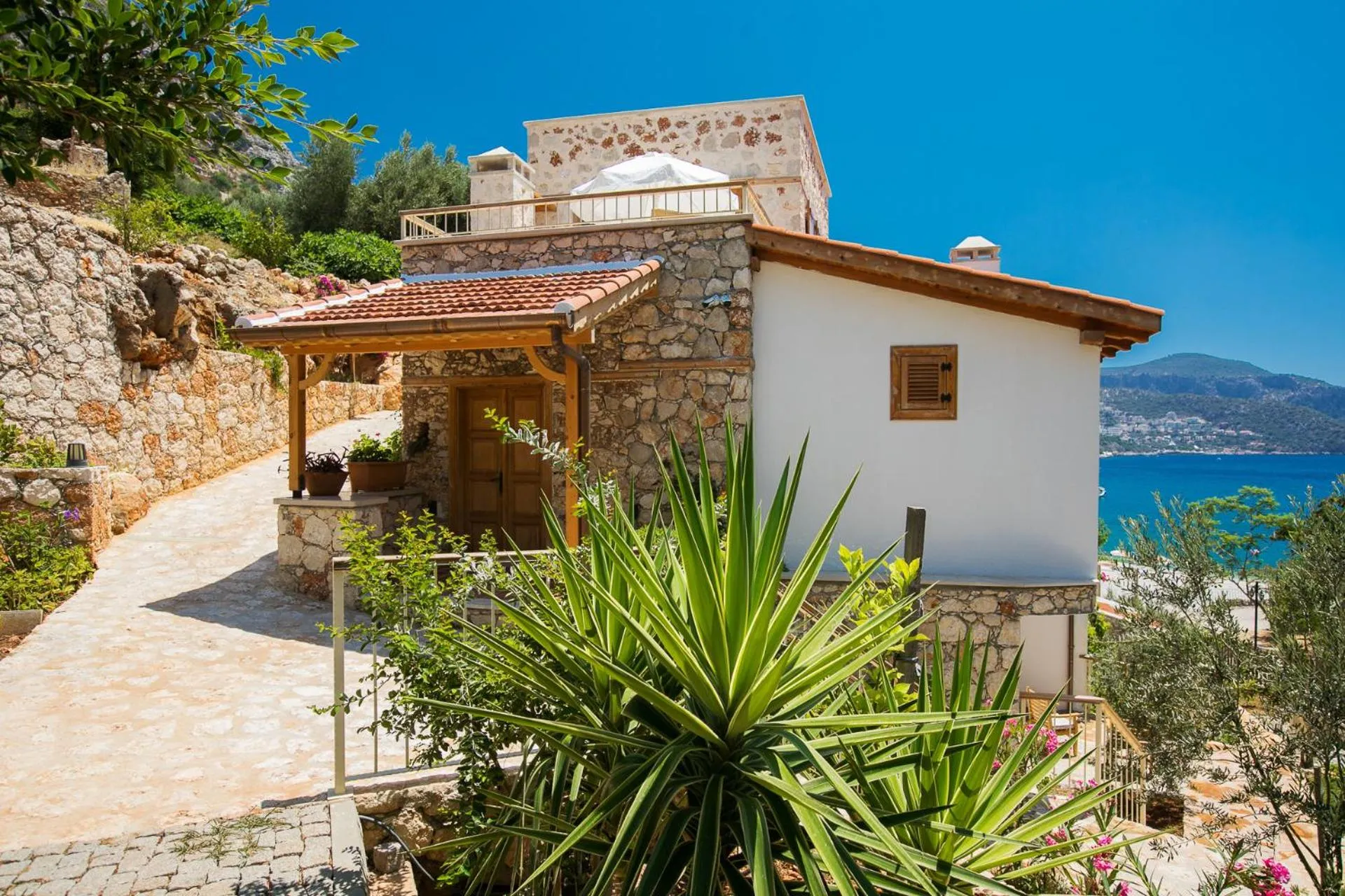 Property Building in Pier House Hotel