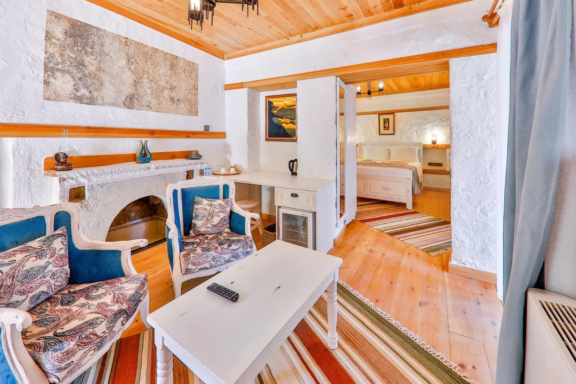 Living room in Pier House Hotel