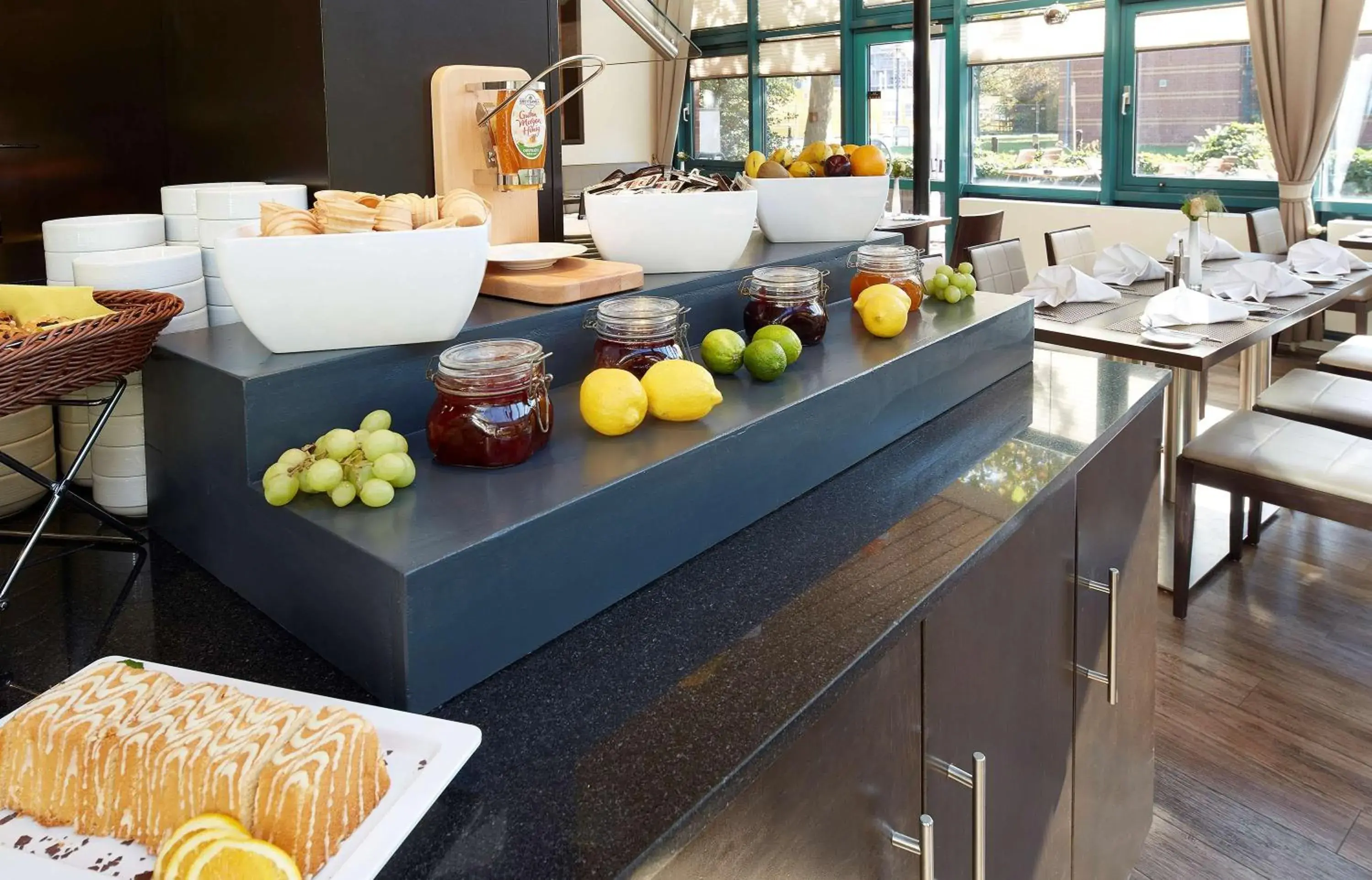 Restaurant/places to eat in GHOTEL hotel & living Hannover Restaurant/places to eat in GHOTEL hotel & living Hannover