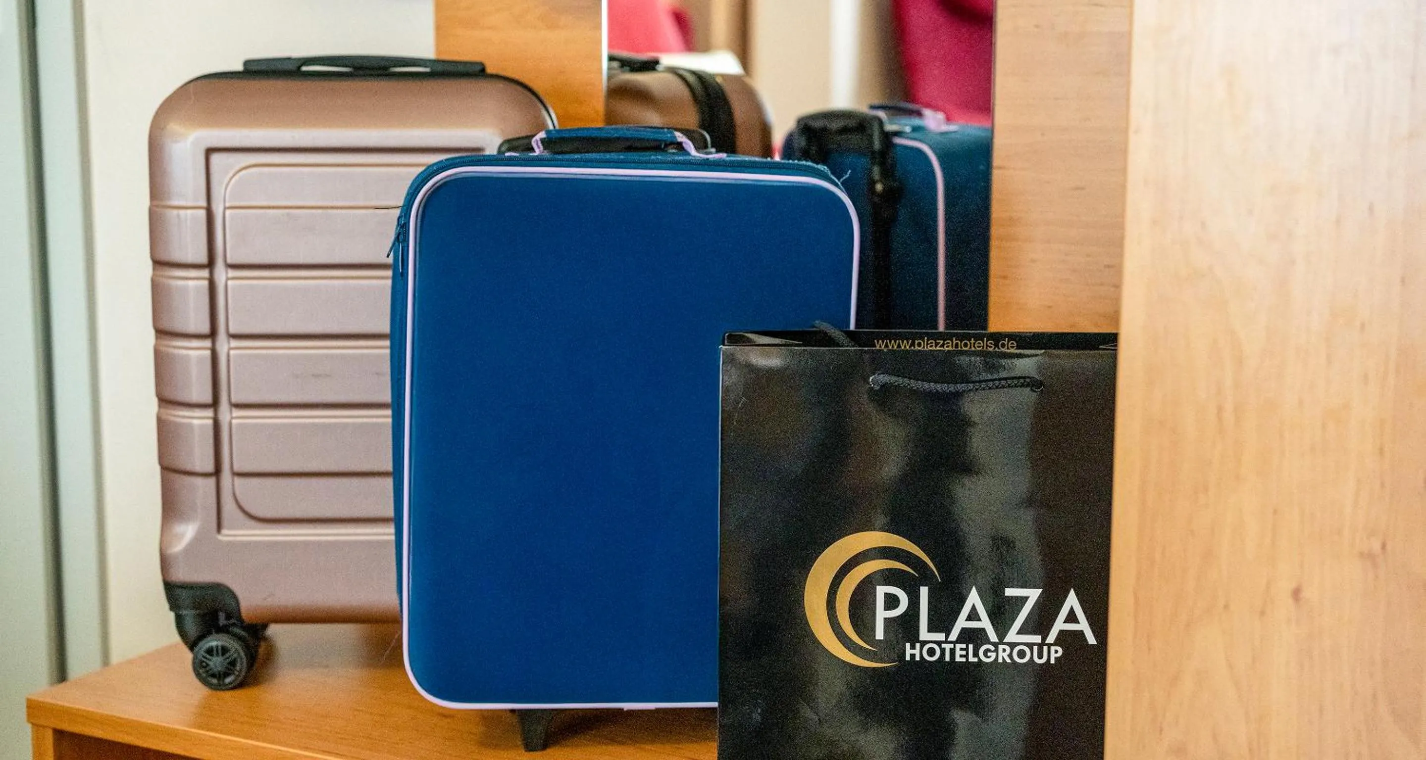 wardrobe in PLAZA INN Braunschweig City Süd