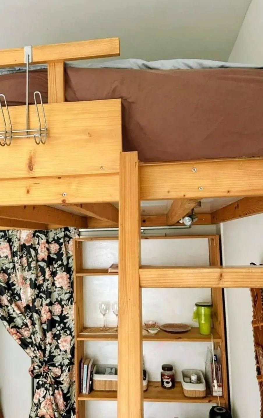 Bed in Marijke's guestroom