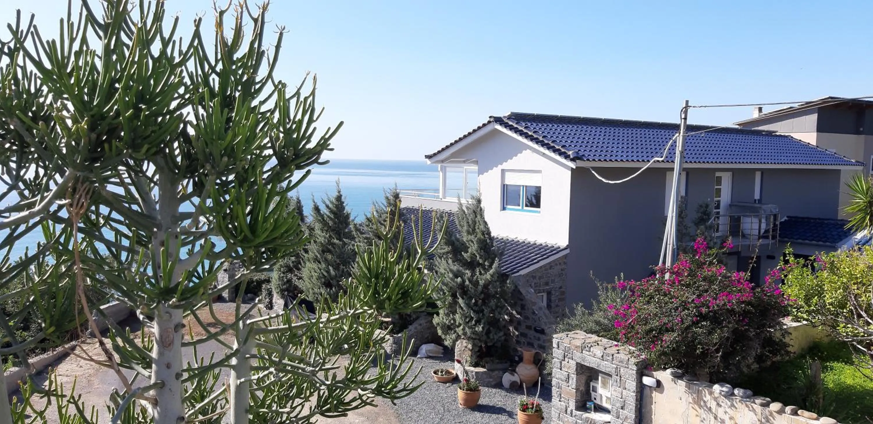 Property building in Breathtaking sea view flat in south Crete