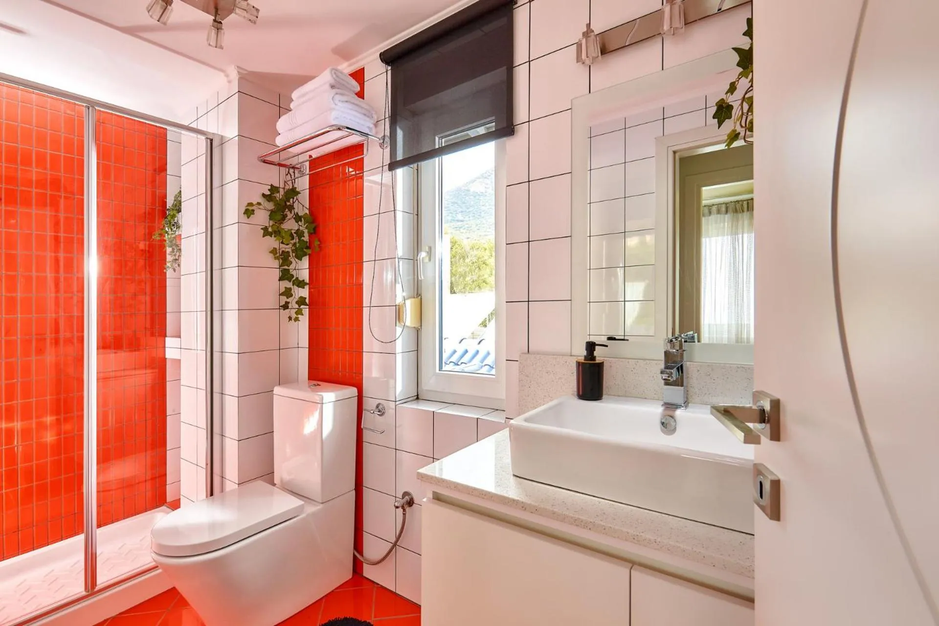 Bathroom in Breathtaking sea view flat in south Crete