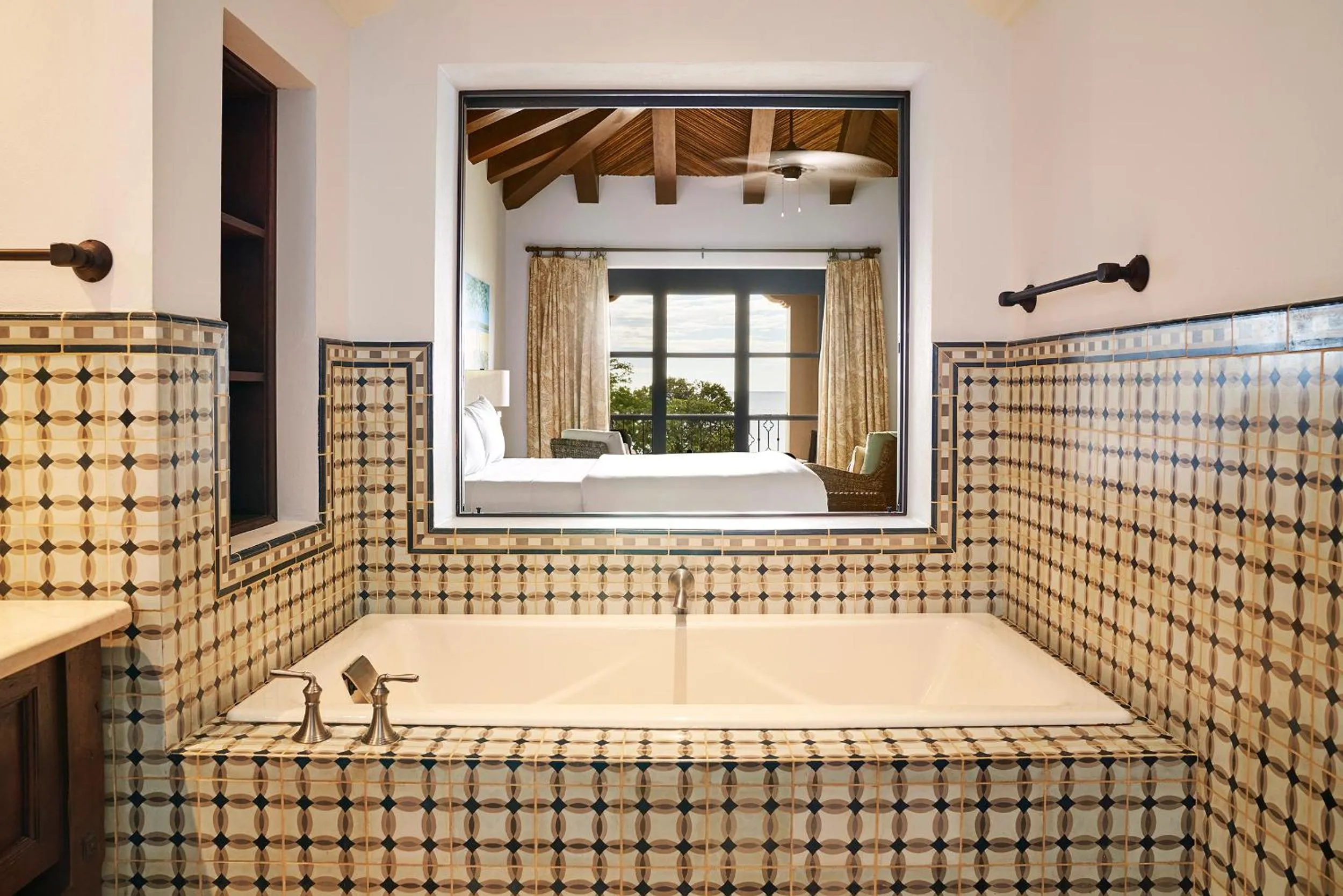 Bath in Rancho Santana