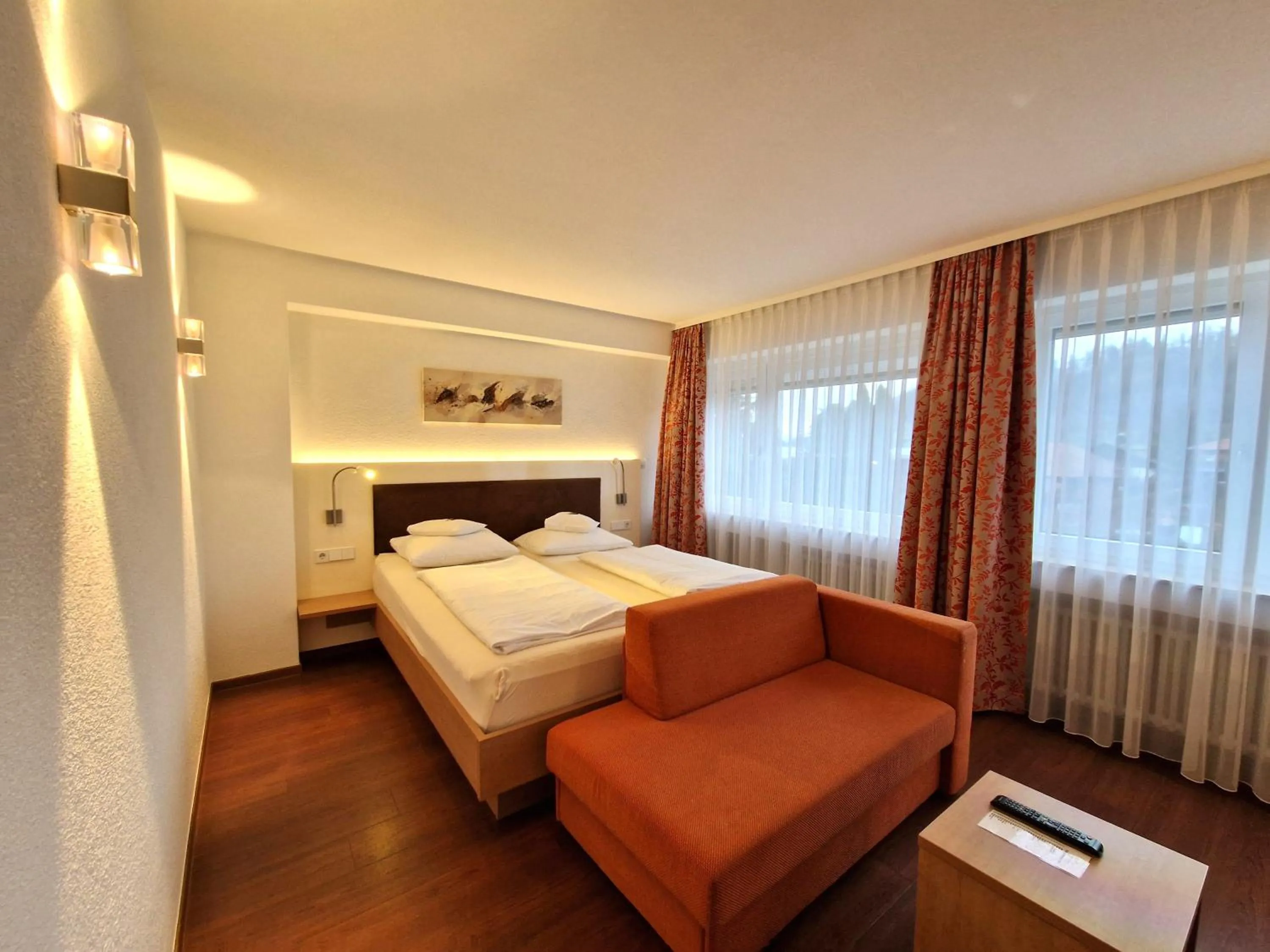 Bed in Badhotel Restaurant Stauferland