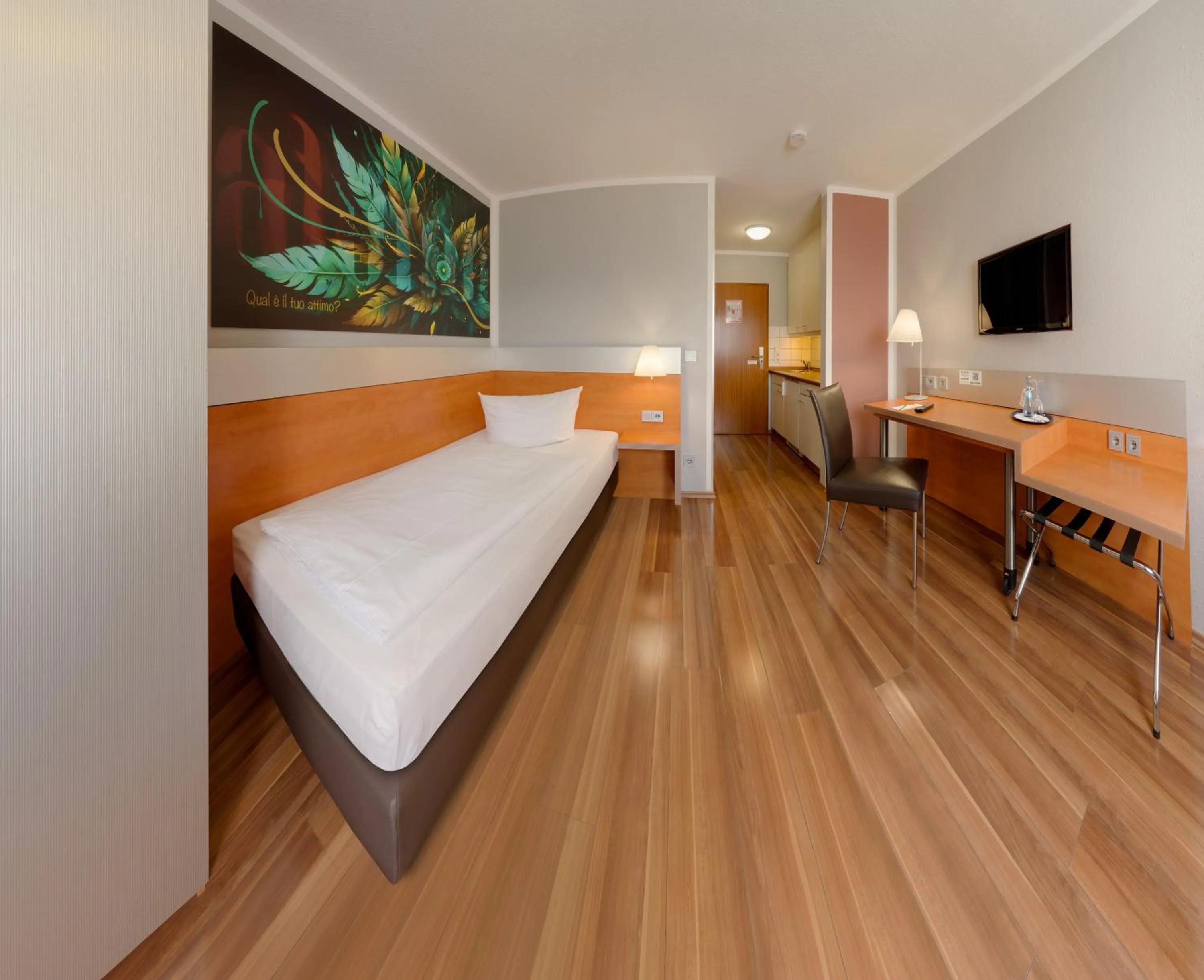 Bed in attimo Hotel Stuttgart***S