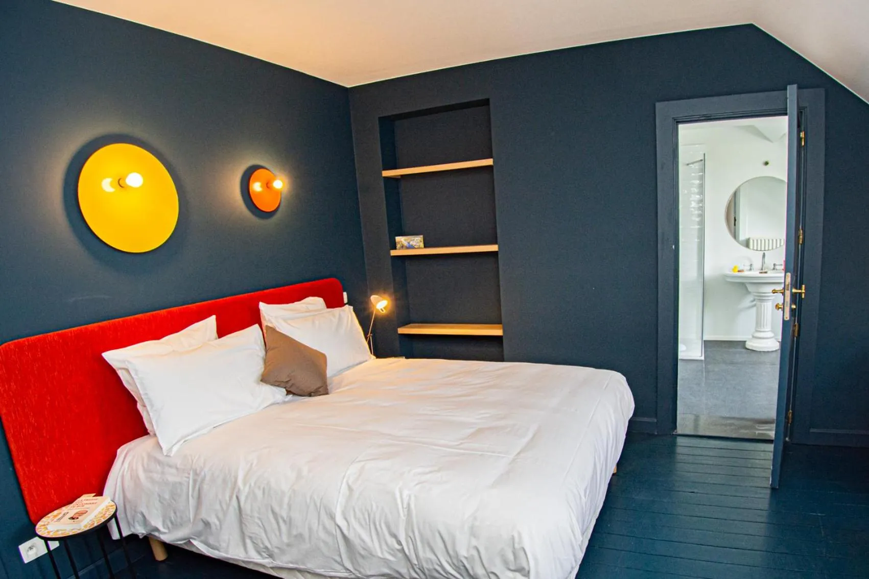 Bedroom, Bed in Les Sorbiers