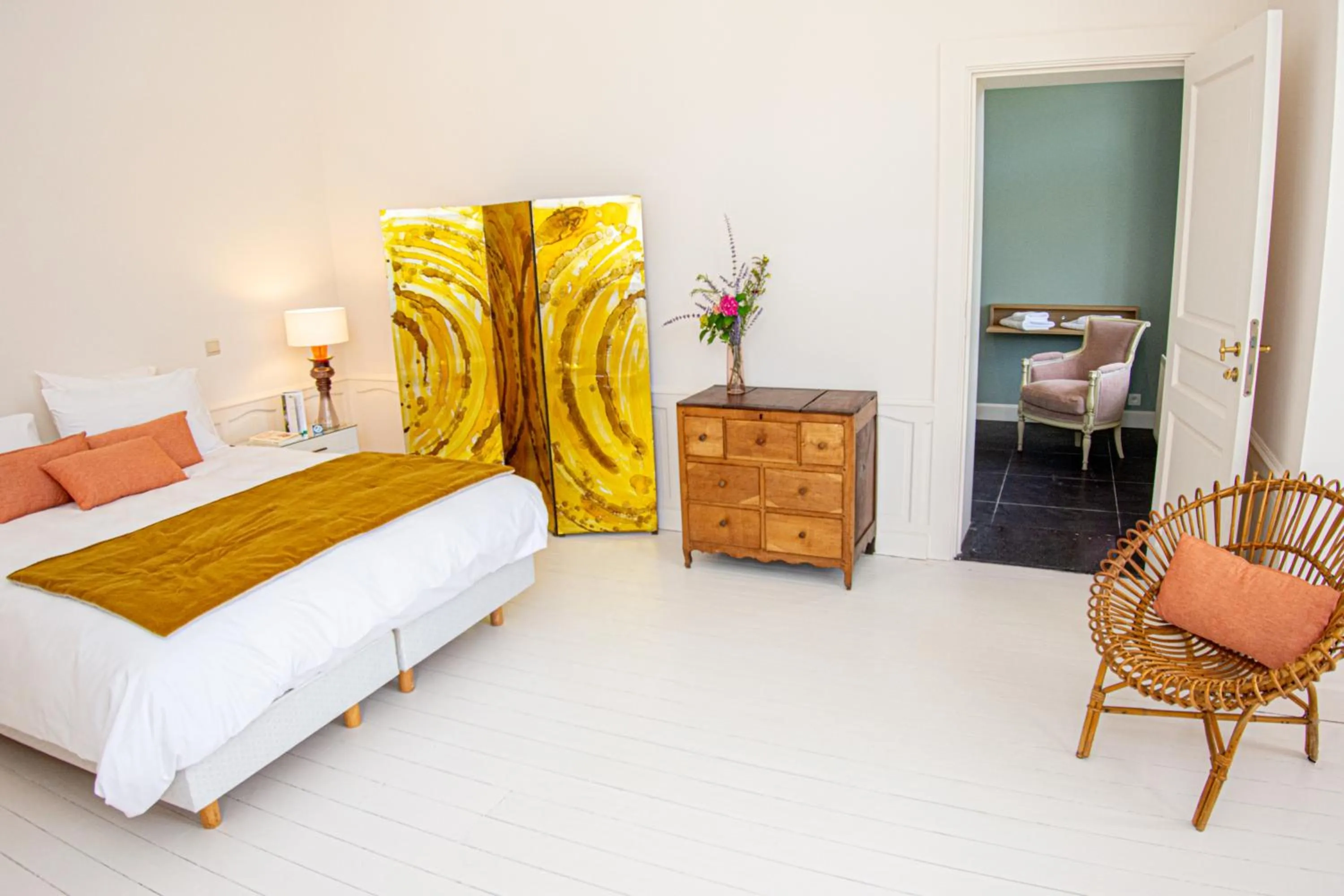 Photo of the whole room, Bed in Les Sorbiers