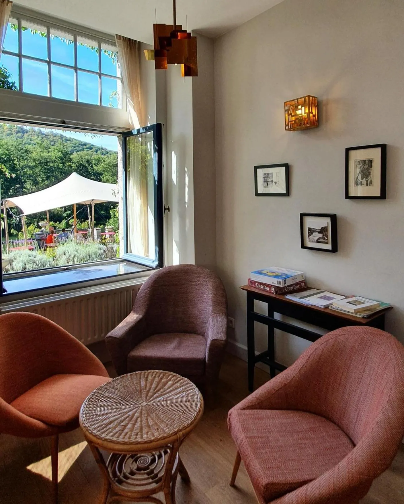 Lounge or bar in Les Sorbiers