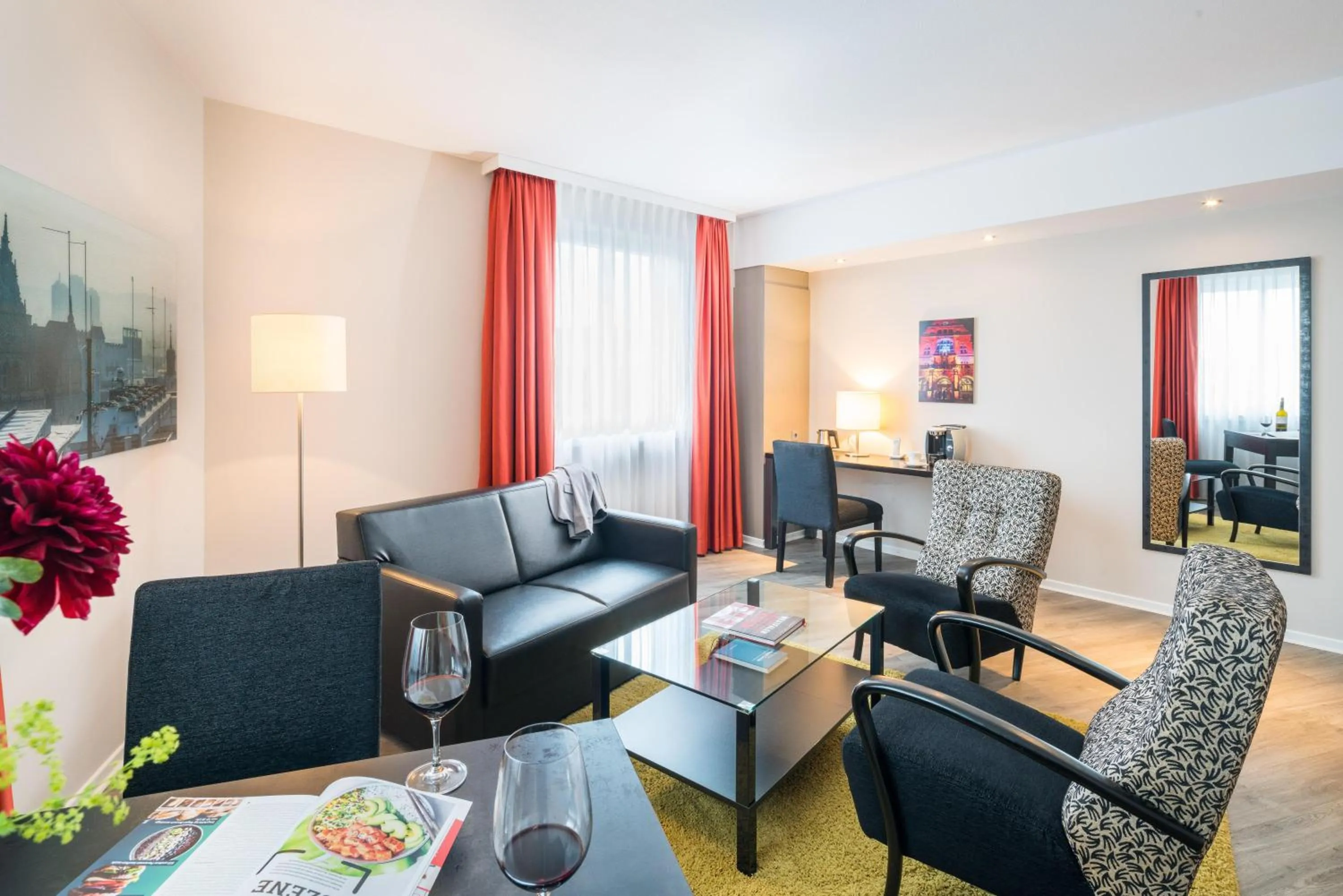 Photo of the whole room in Steigenberger Hotel Bielefelder Hof