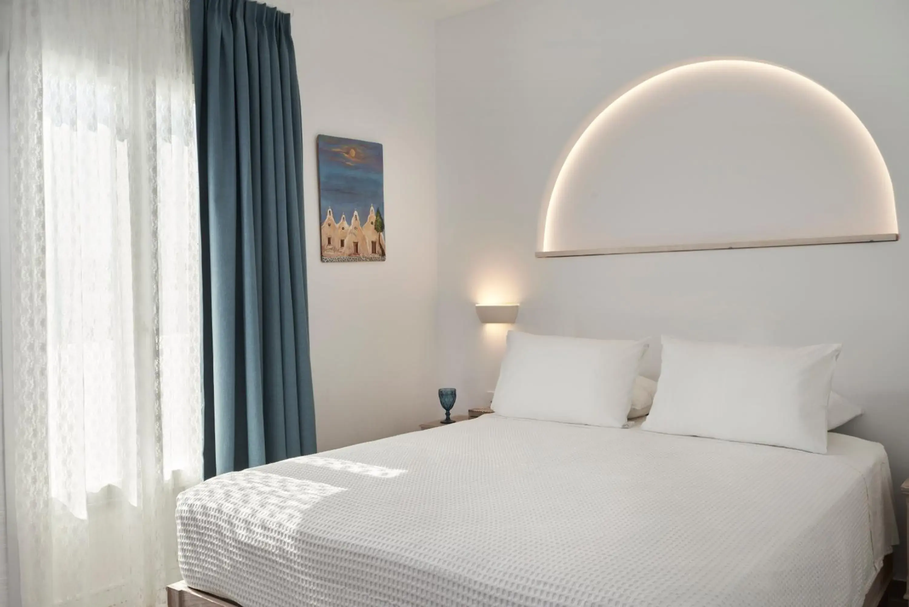 Photo of the whole room, Bed in Galation Photo of the whole room, Bed in Galation