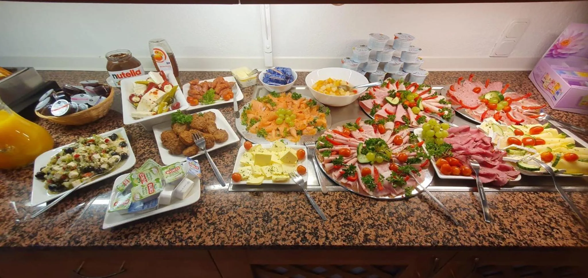 Breakfast in Hotel Astor