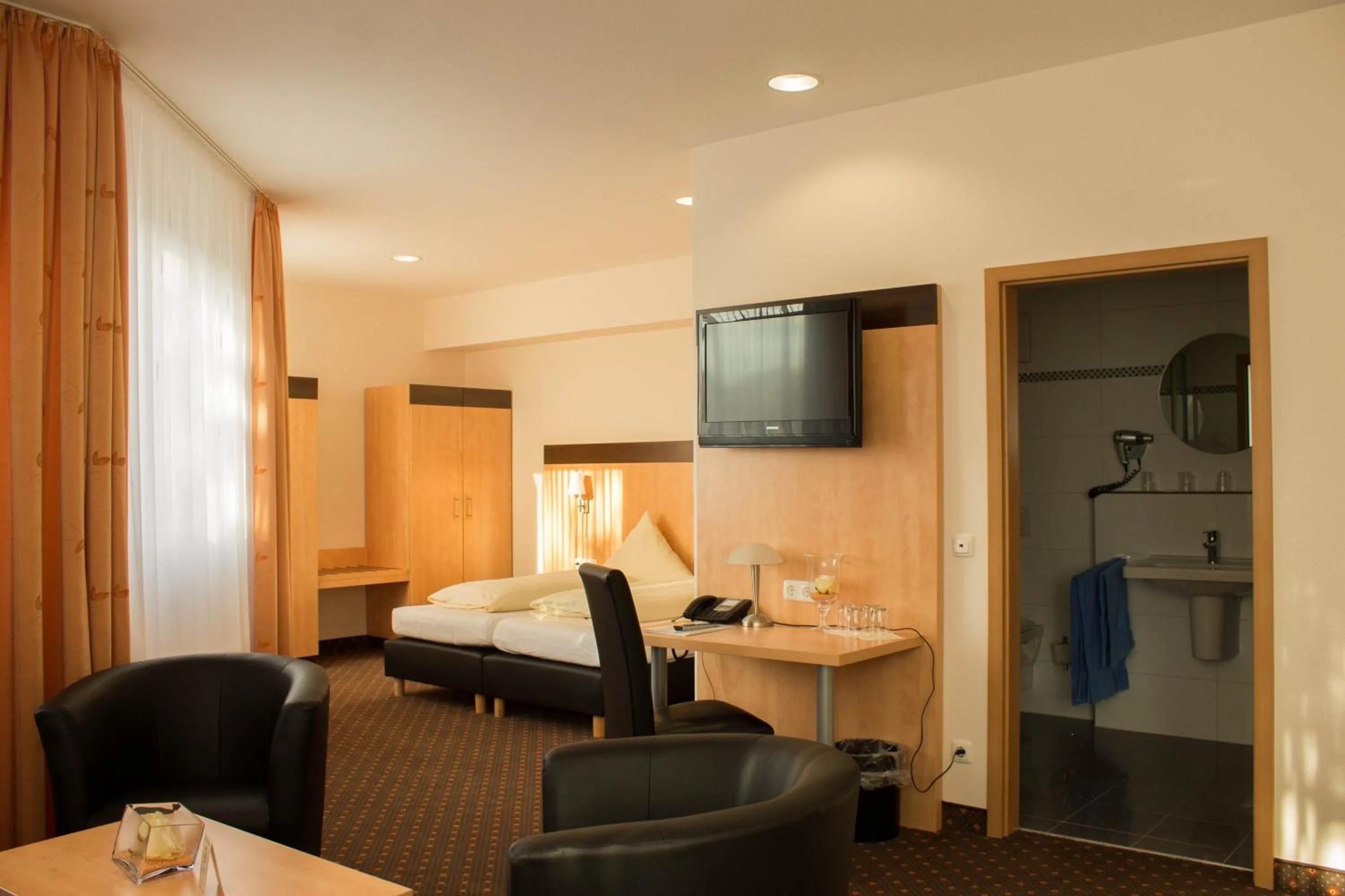 Photo of the whole room in Hotel Am Freischütz