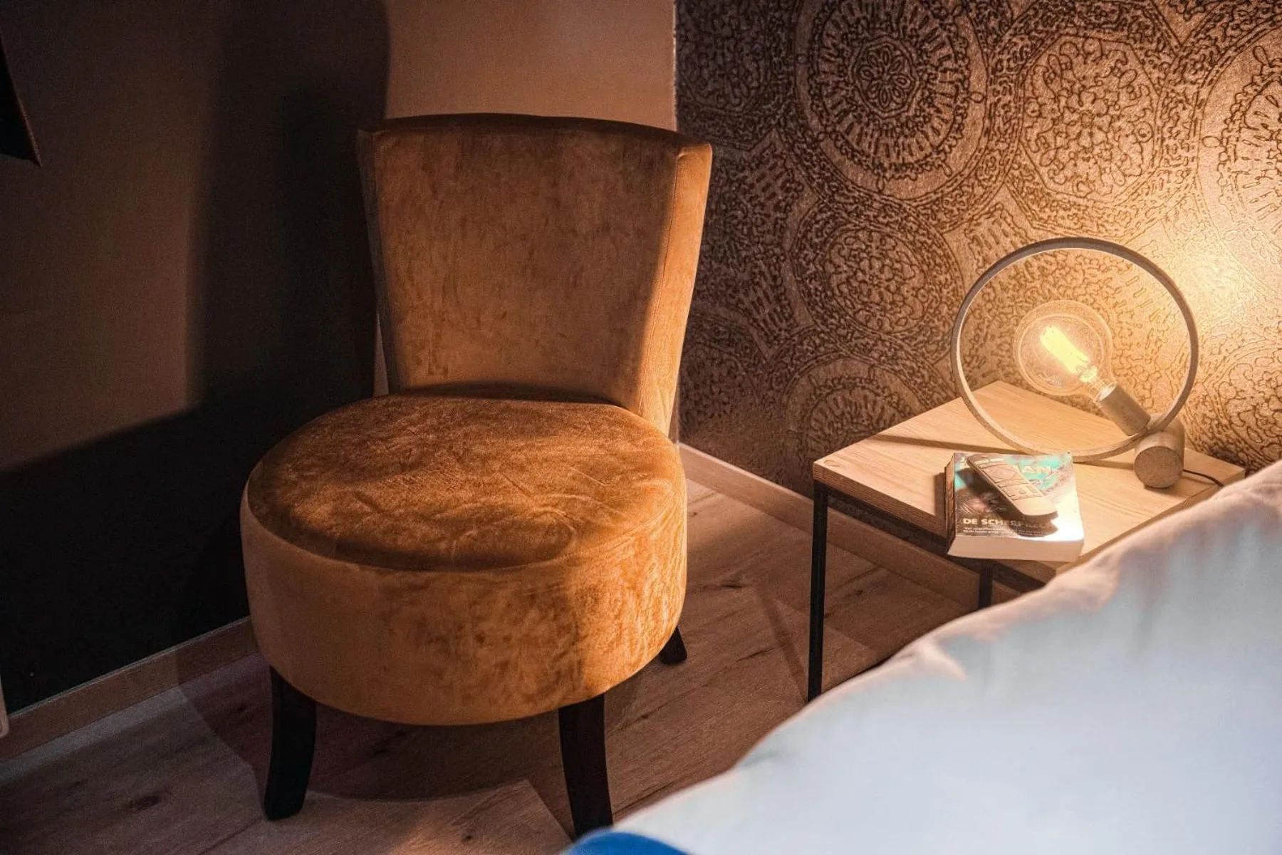 Decorative detail in Hotel & Restaurant Maison Pal'Ange