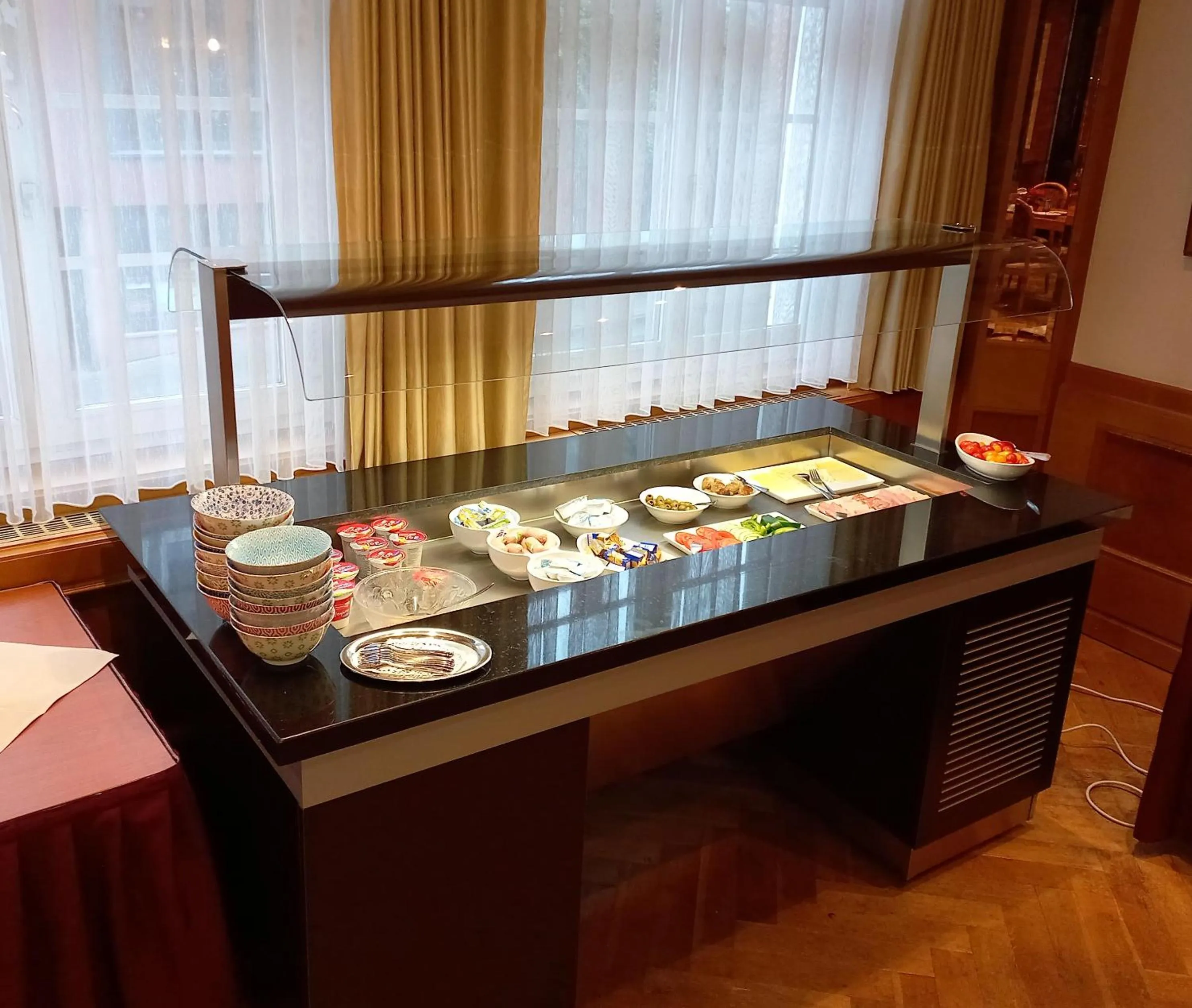 Breakfast in Hotel Garni "Brauerei Keller"