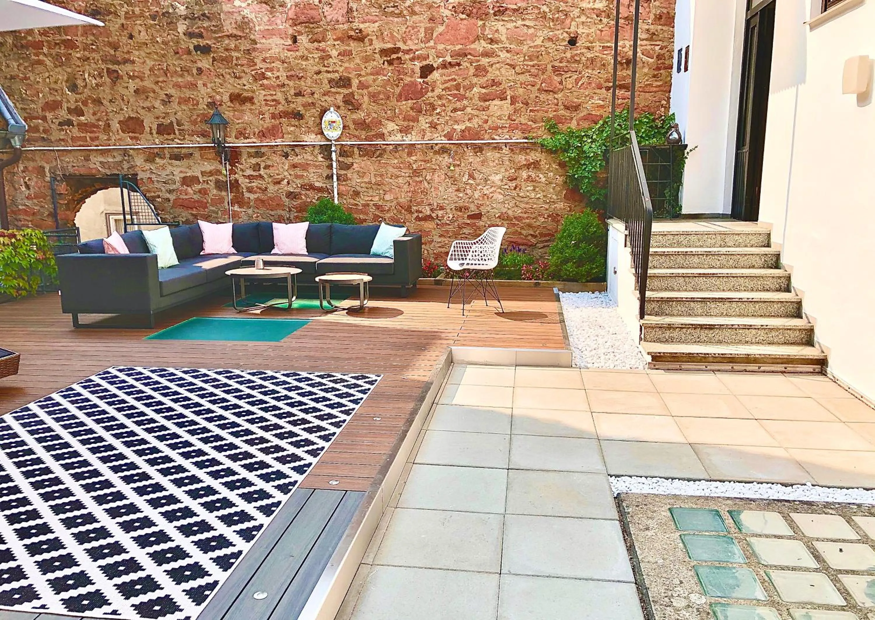 Patio in Hotel Garni "Brauerei Keller"