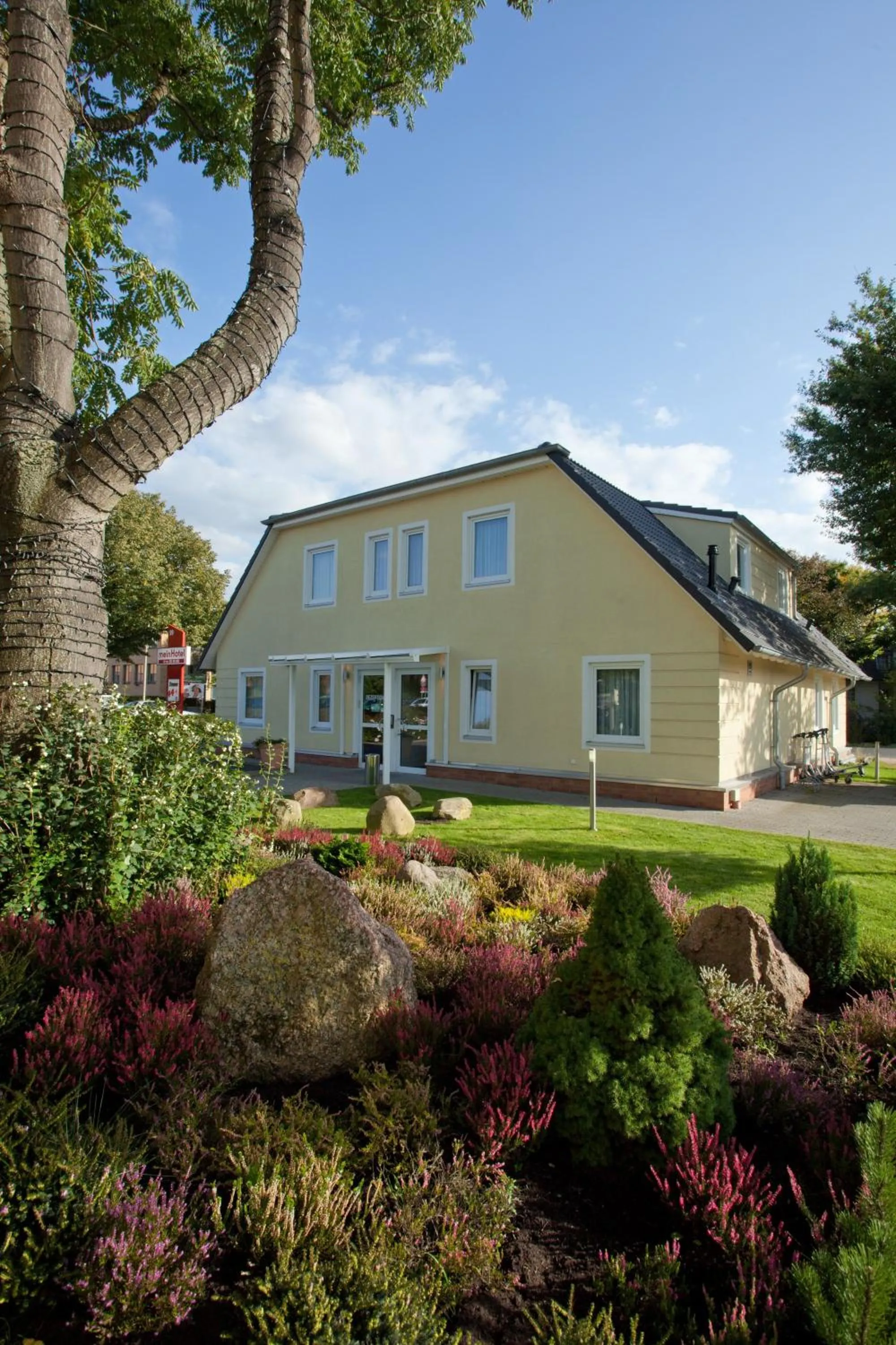 Facade/entrance in meinHotel