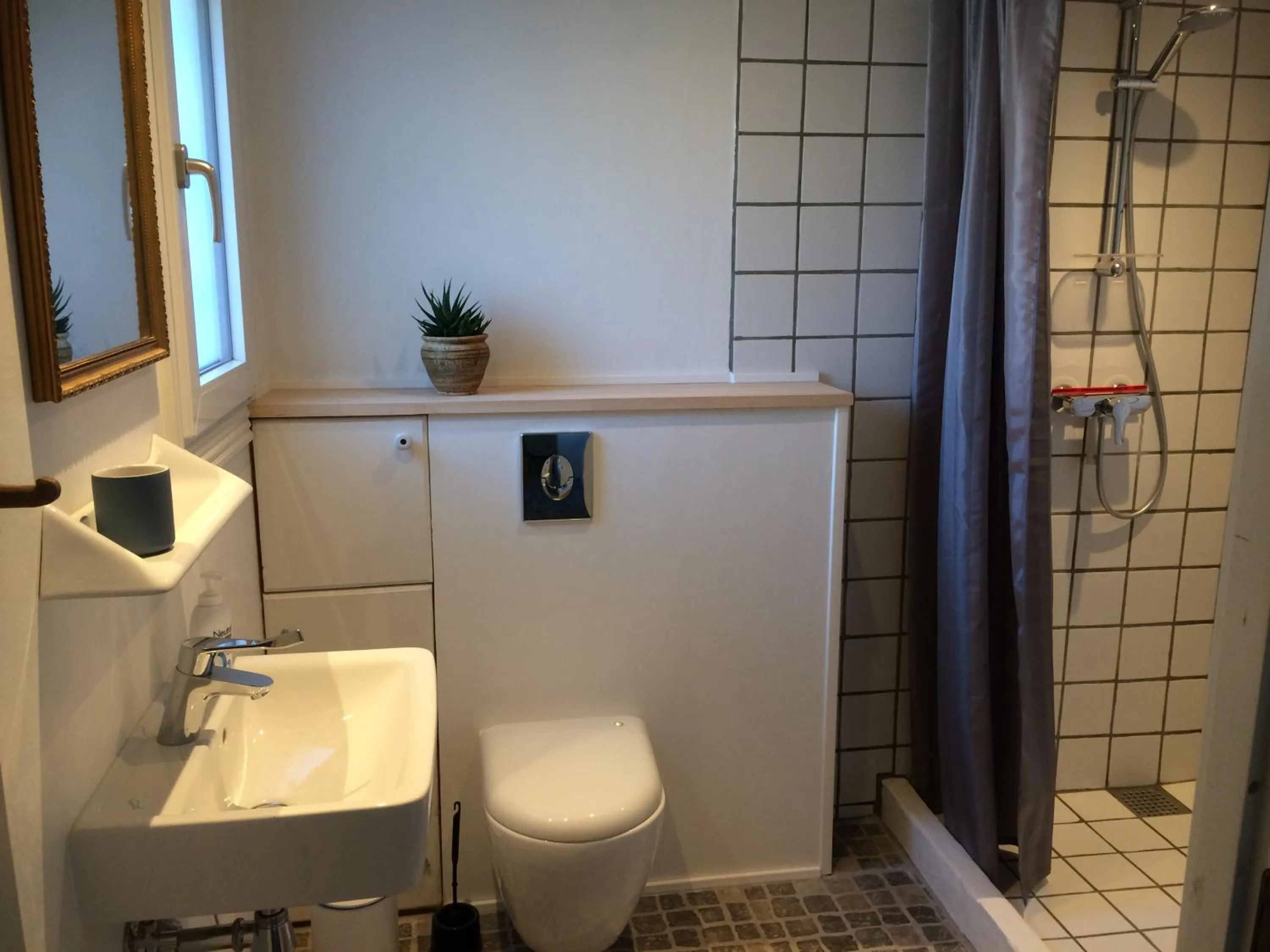 Bathroom in Karensdal B & B