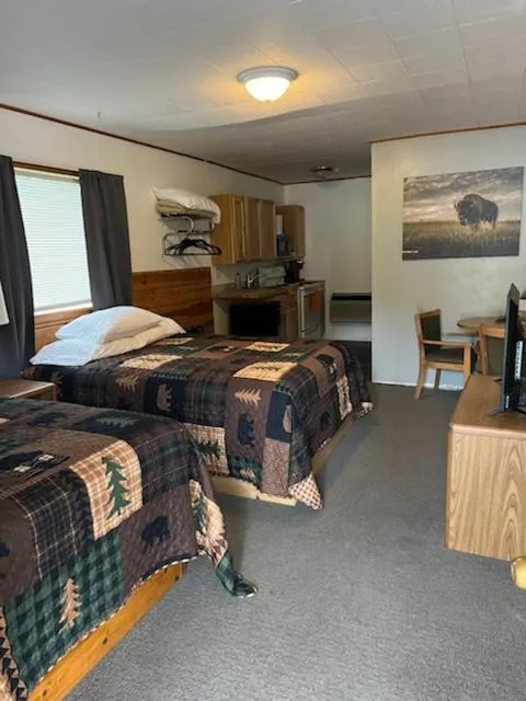 Bed in Spring Creek Inn