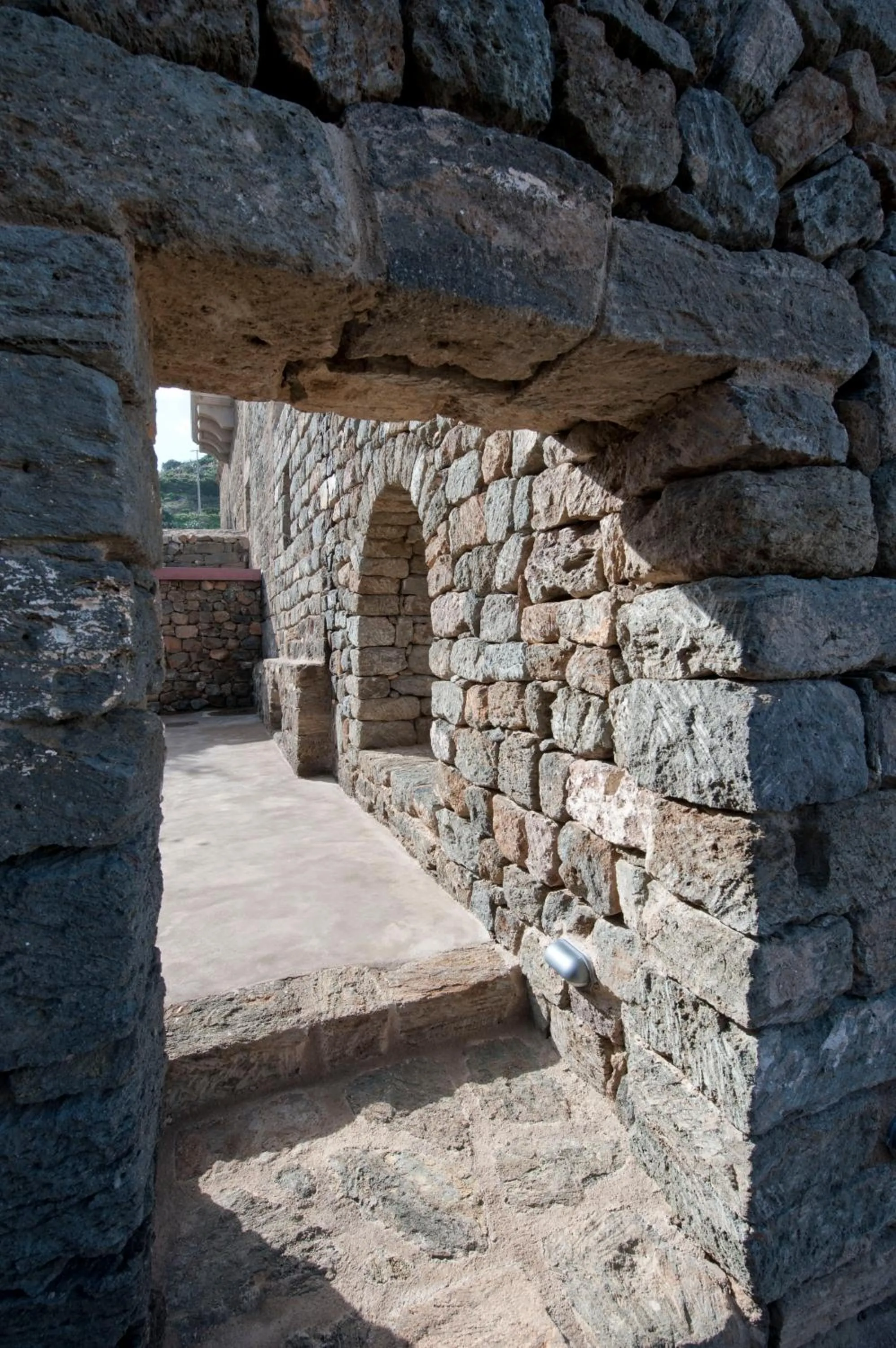 Property building in Resort Acropoli