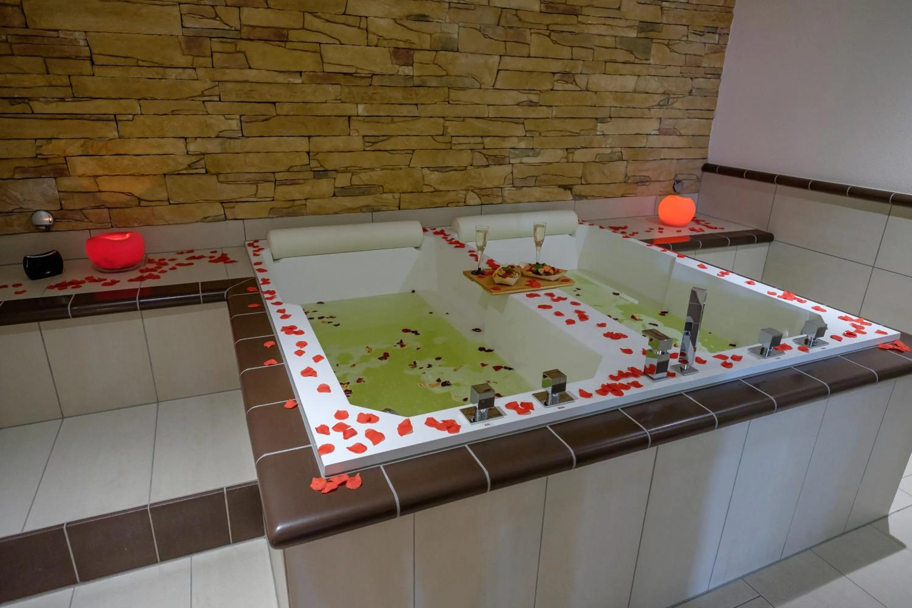 Activities in Walpurgishof