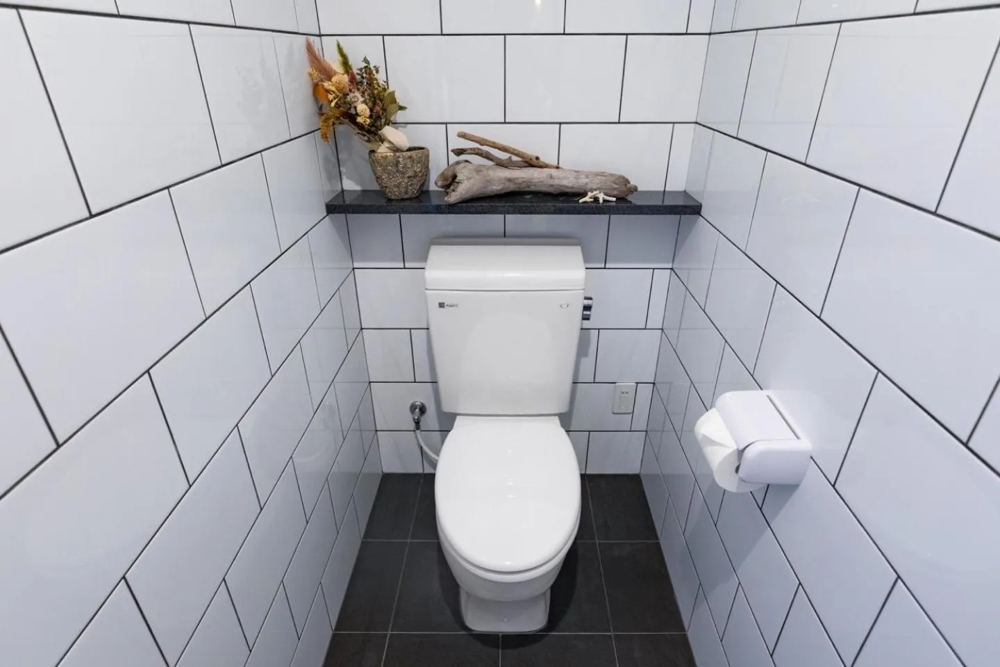 Toilet in Good Day Hotel