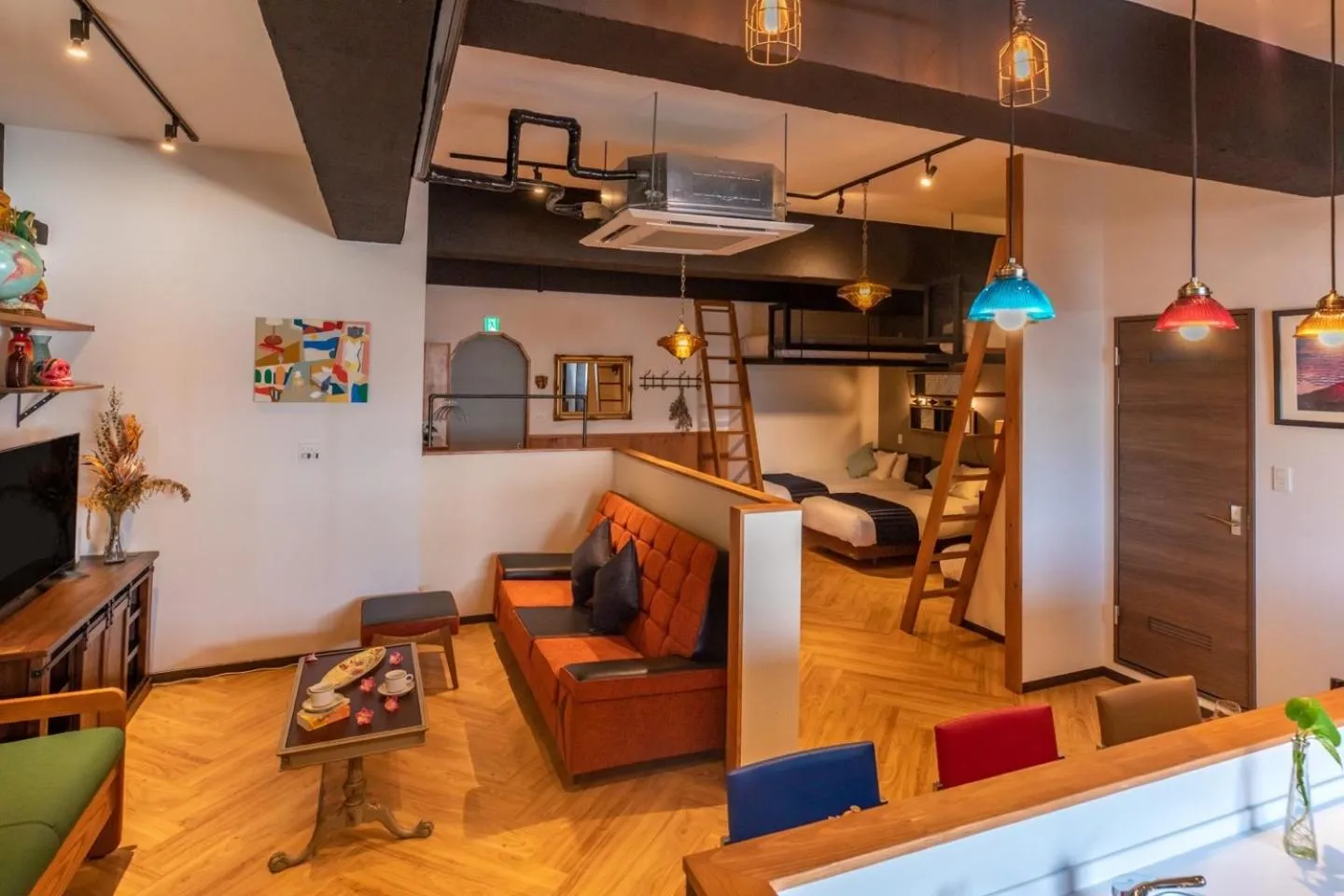 Living room in Good Day Hotel