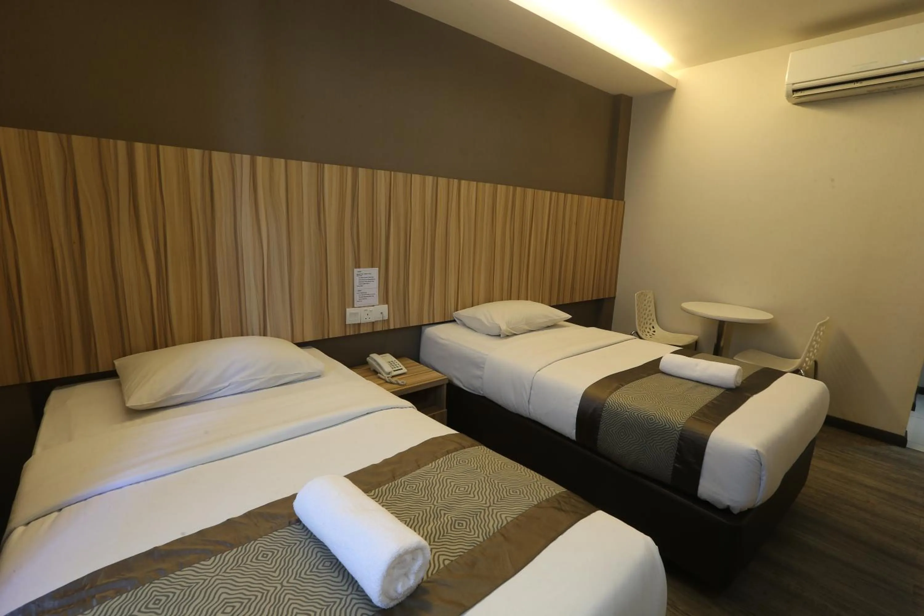 Bed in Kota Heritage Hotel