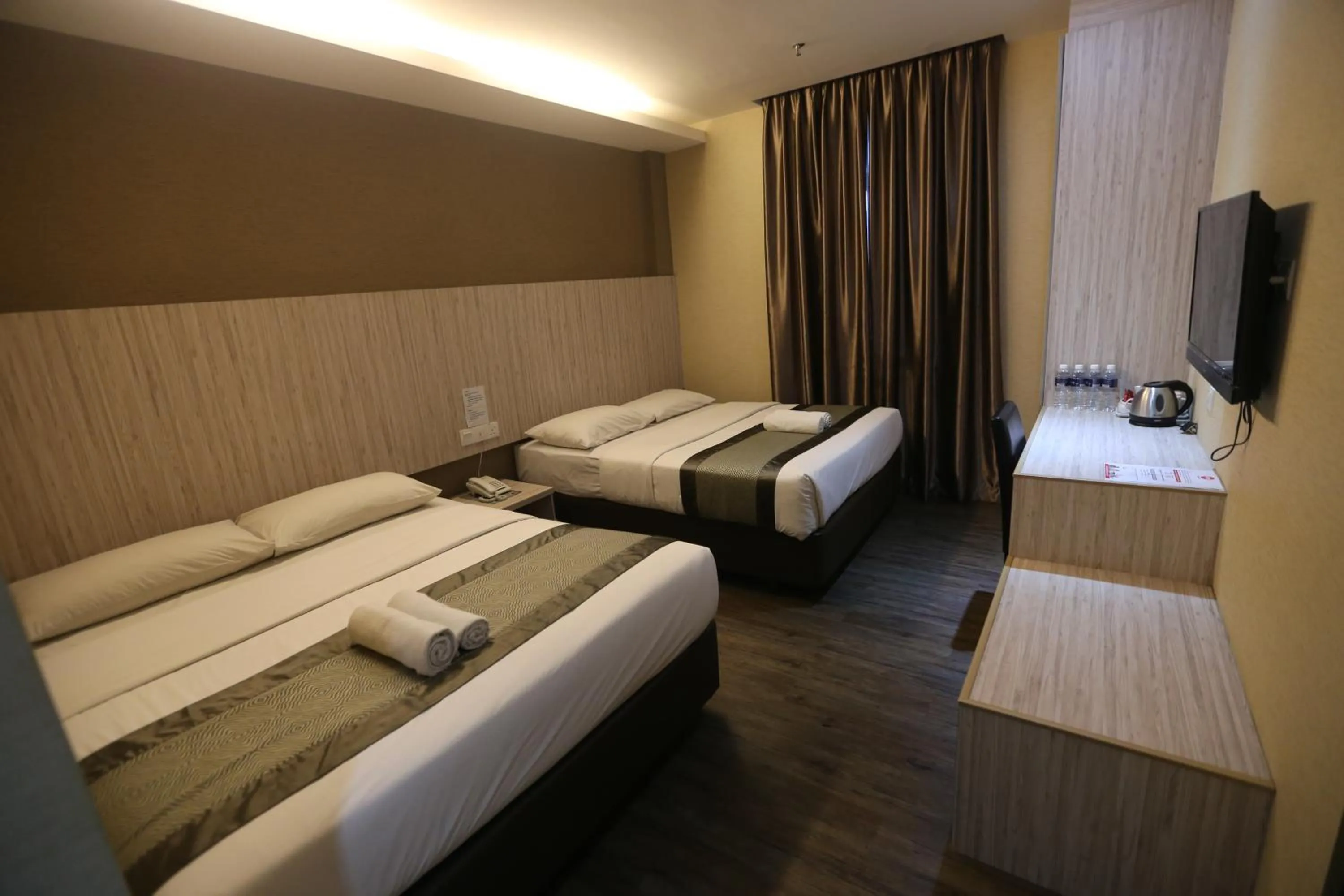 Bed in Kota Heritage Hotel