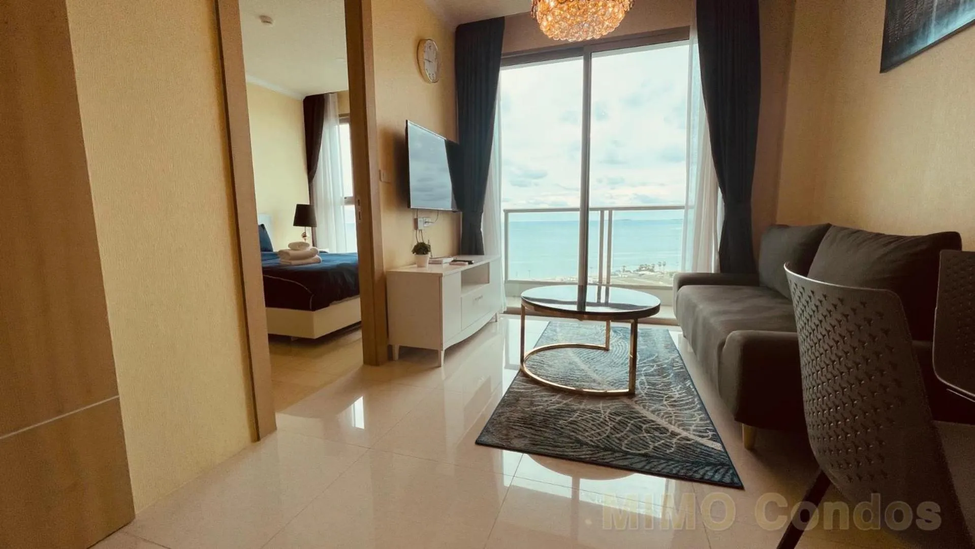 Riviera Jomtien by Daisy Pattaya