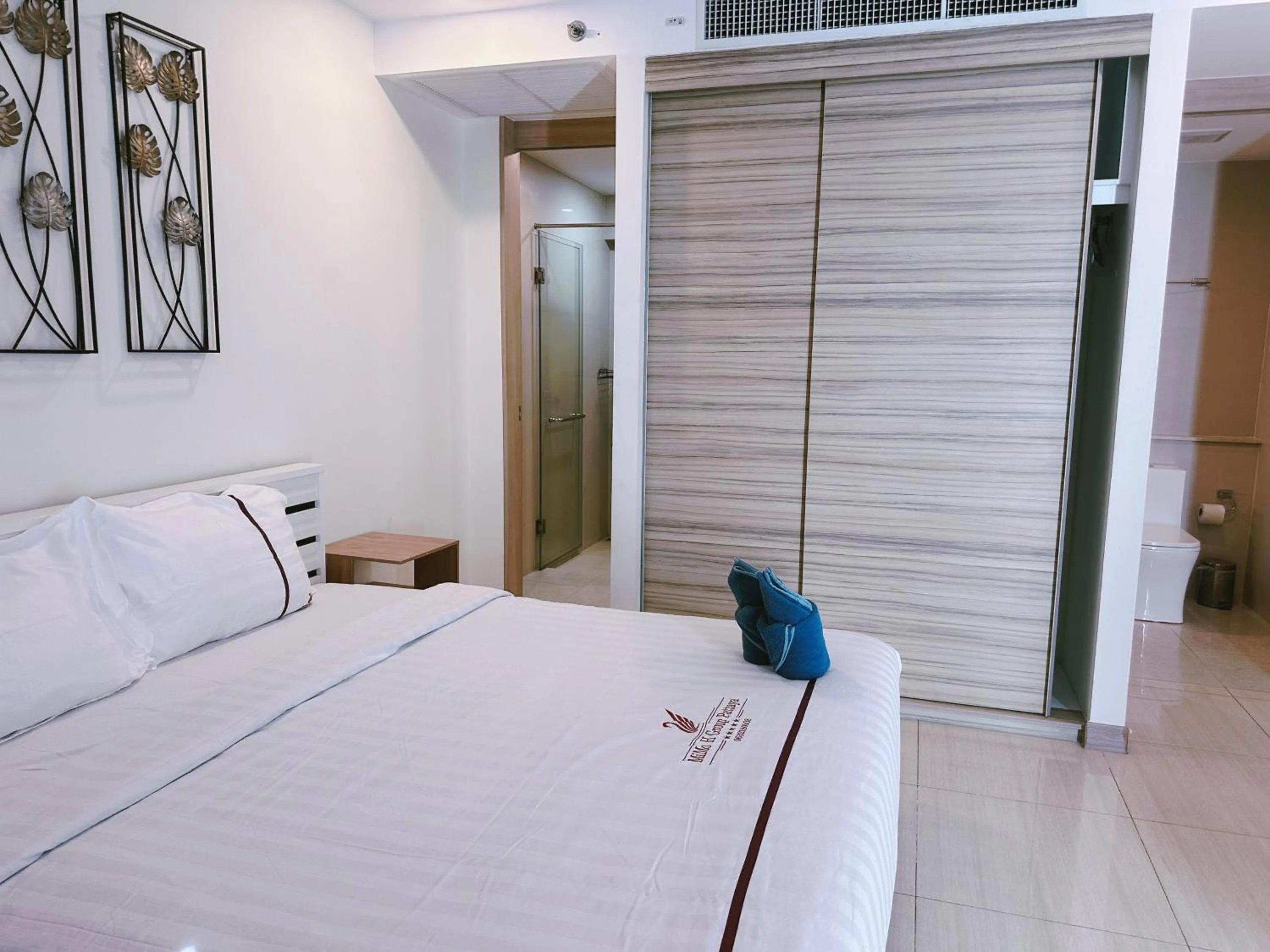 Bed in Riviera Jomtien by Daisy Pattaya