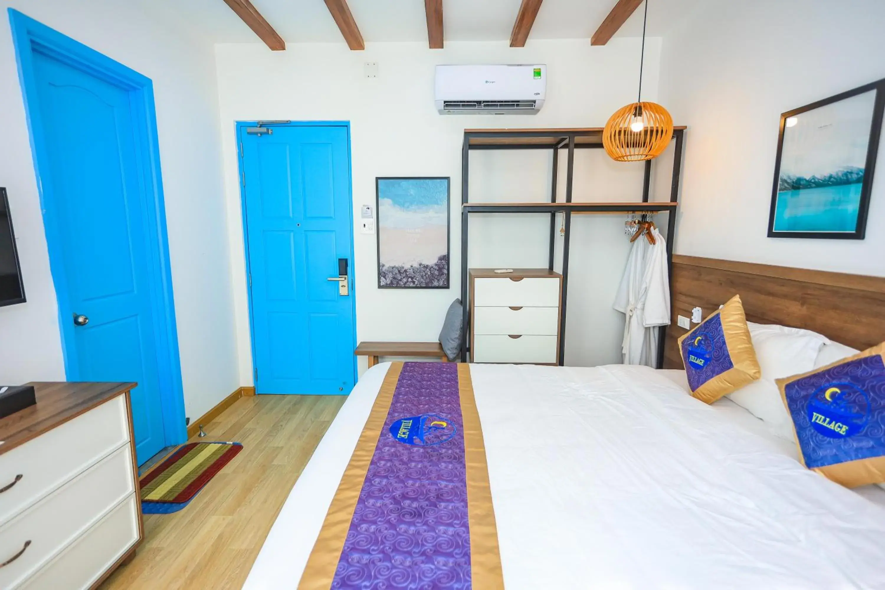 Photo of the whole room, Bed in Chai Village Hotel Photo of the whole room, Bed in Chai Village Hotel