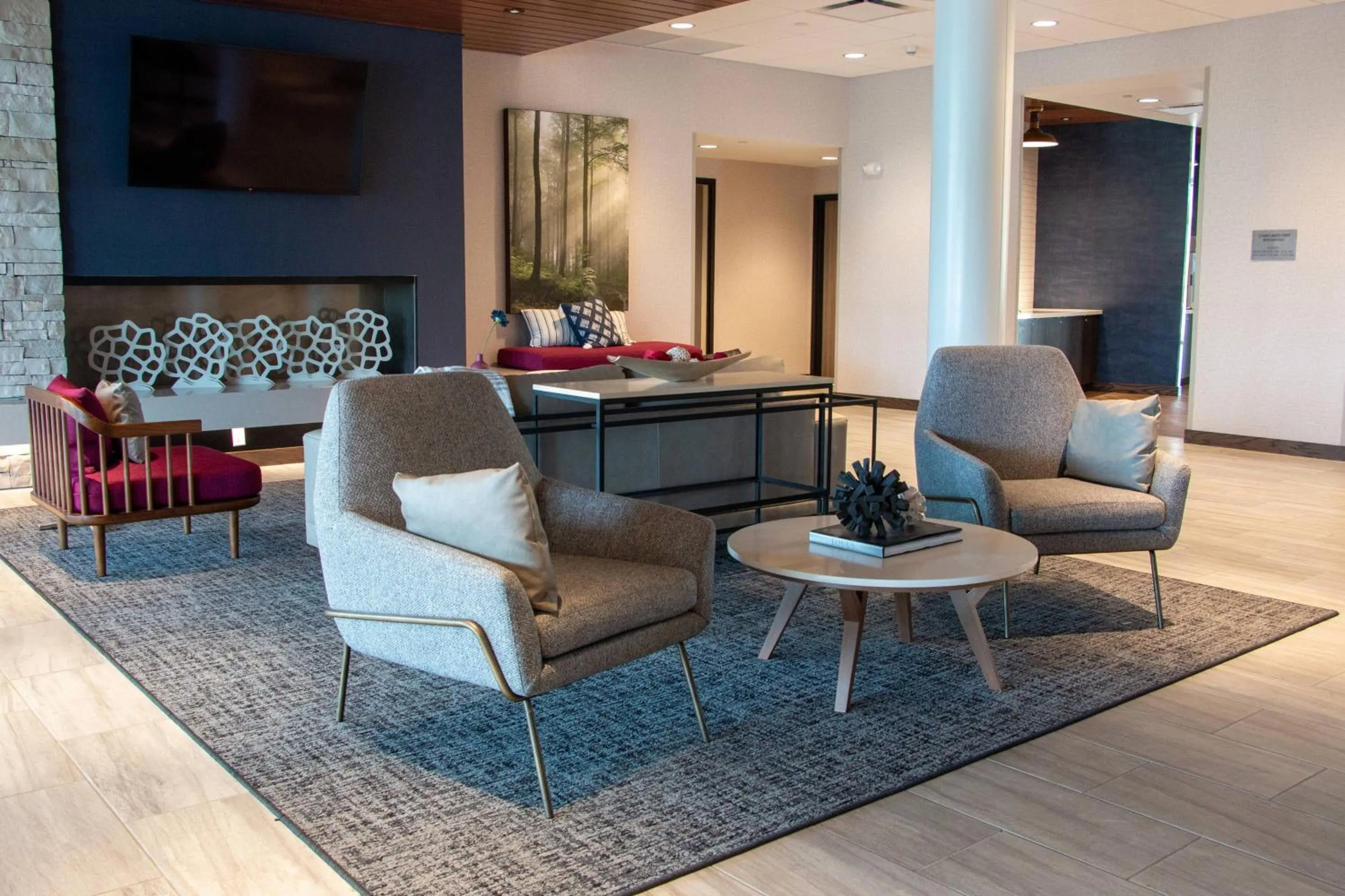 Lobby or reception in Fairfield Inn & Suites by Marriott Davenport Quad Cities