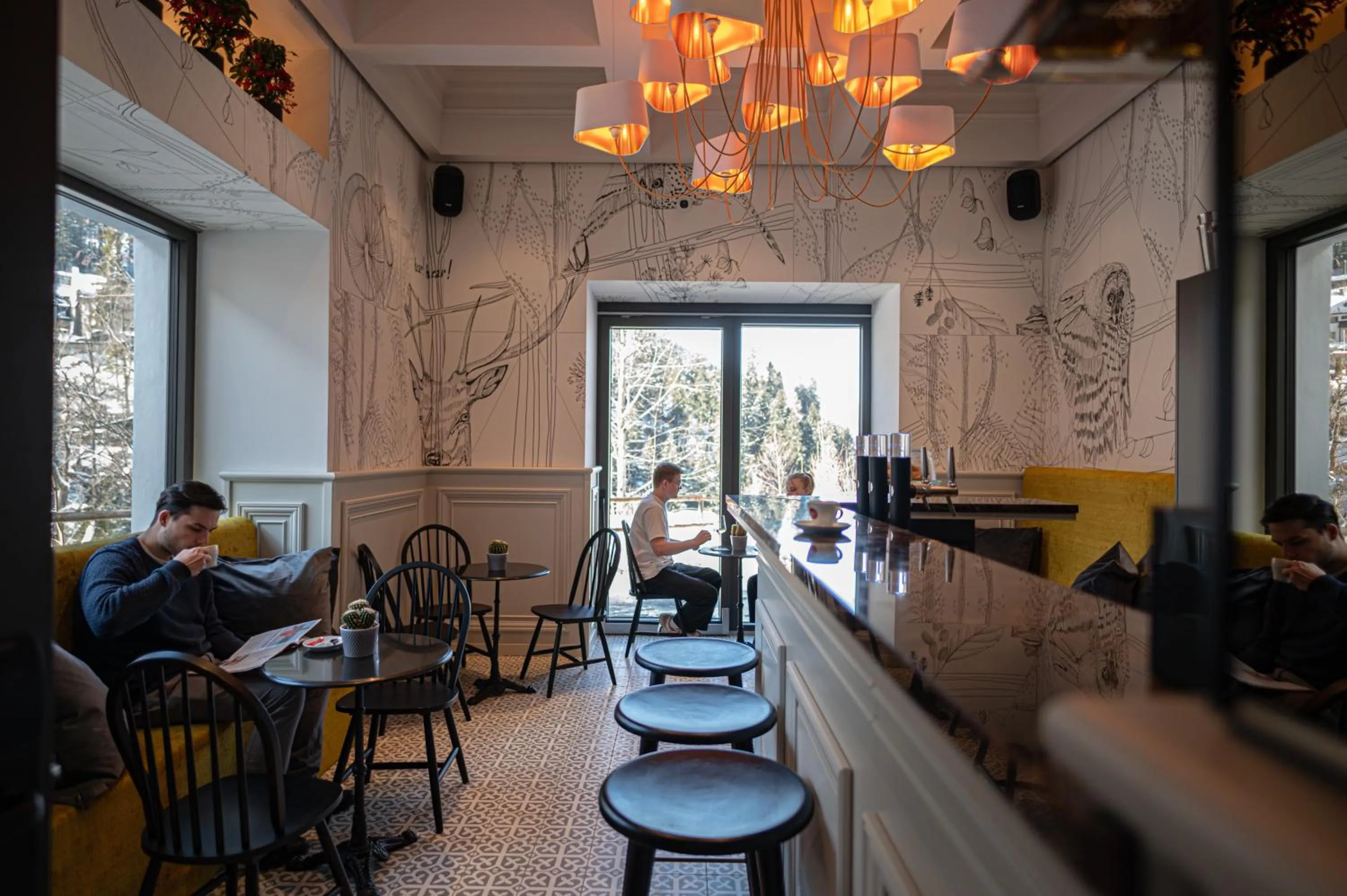 Lounge or bar in Residenz Boutique Suites